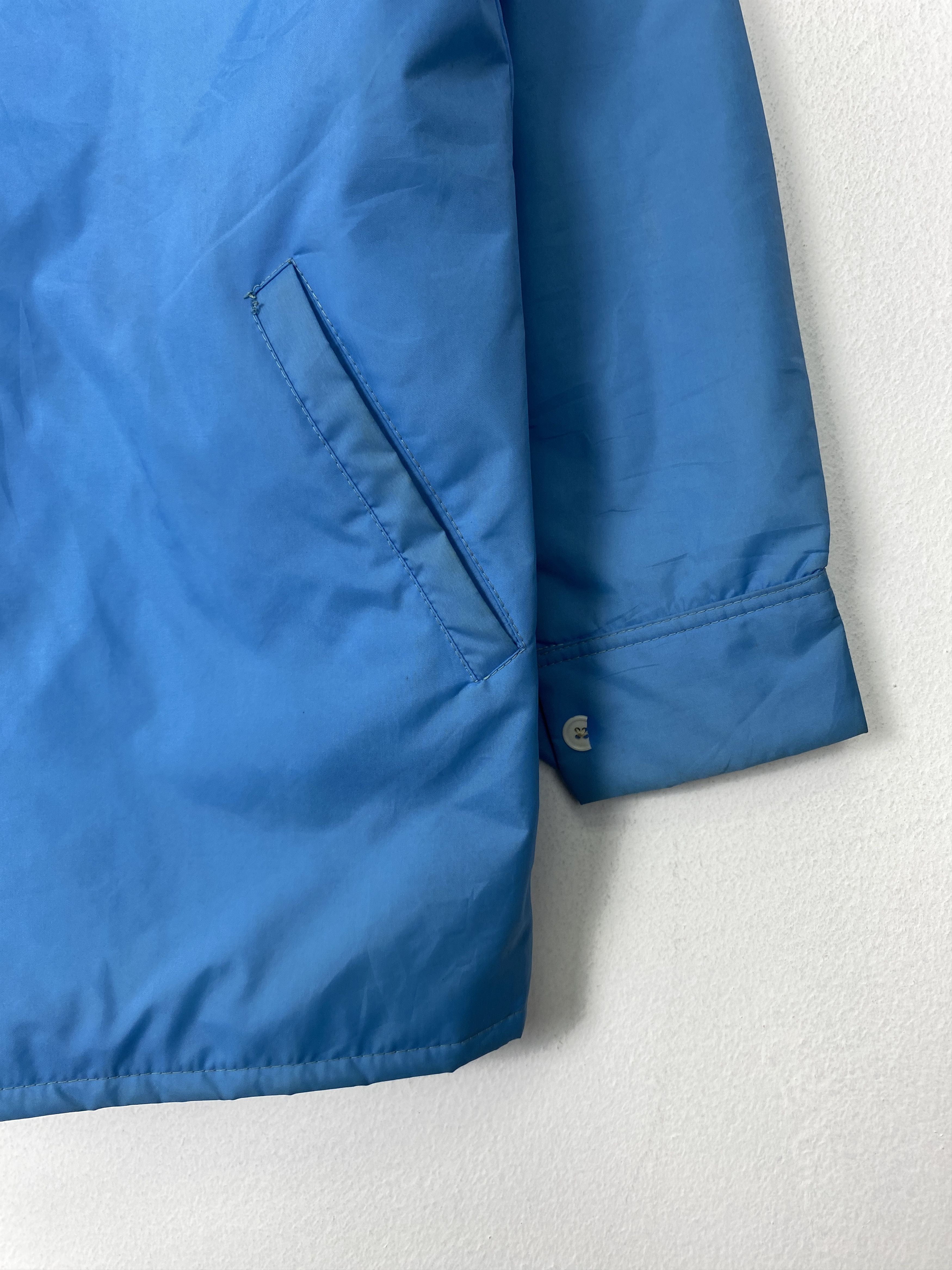 Japanese Brand Vintage Okinawa Hoodie Zip Up Jacket J1599 Size US S / EU 44-46 / 1 - 5 Thumbnail