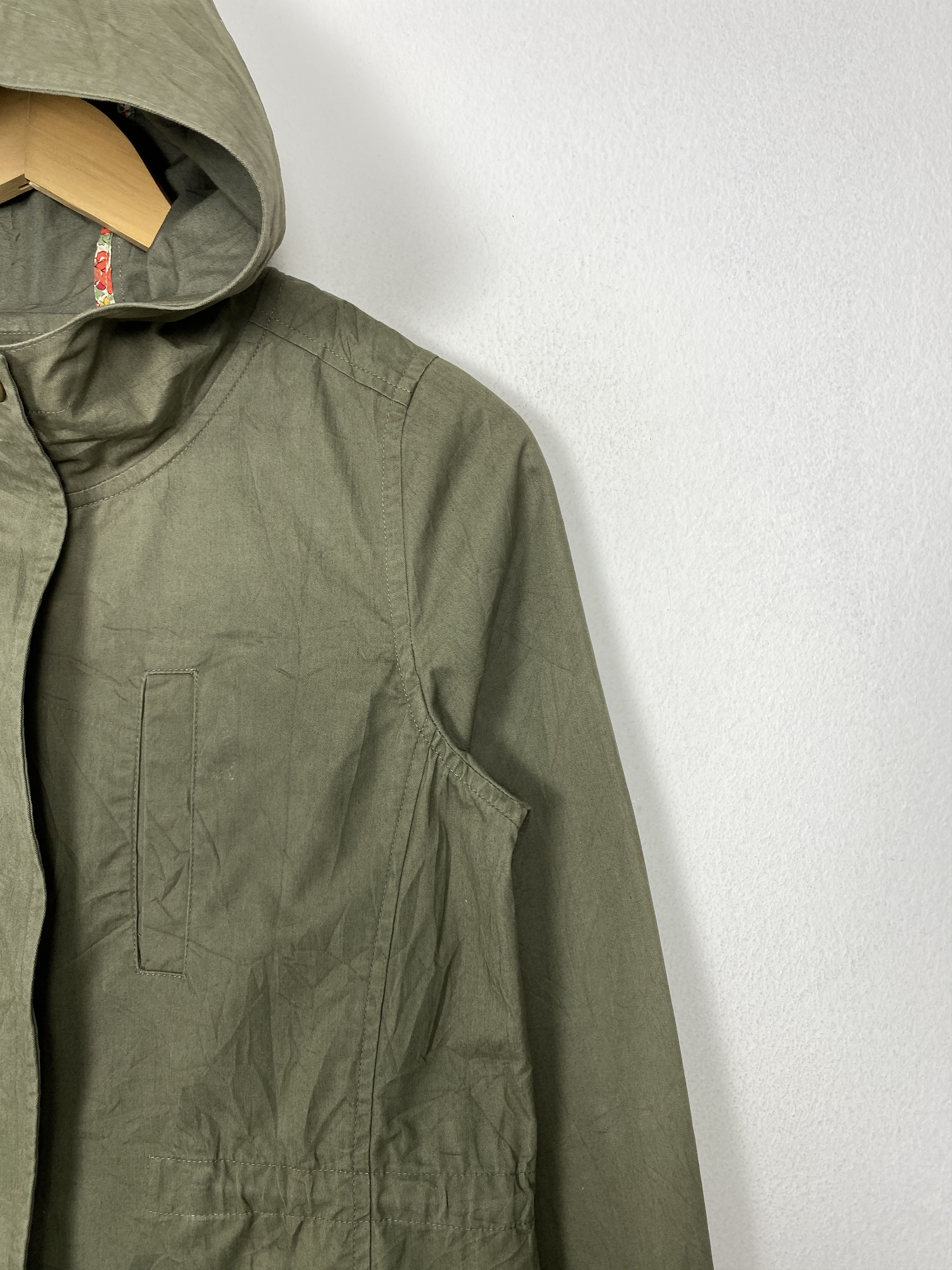 Japanese Brand Vintage Japanese Brand Hoodie Parkas Jacket J1601 Size US S / EU 44-46 / 1 - 3 Thumbnail