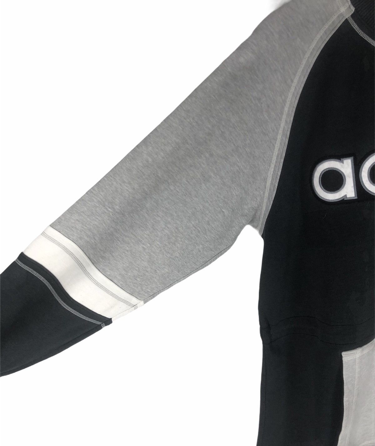 Adidas × Vintage Vintage 90s Adidas Big Logo Sweatshirt Size US L / EU 52-54 / 3 - 6 Thumbnail