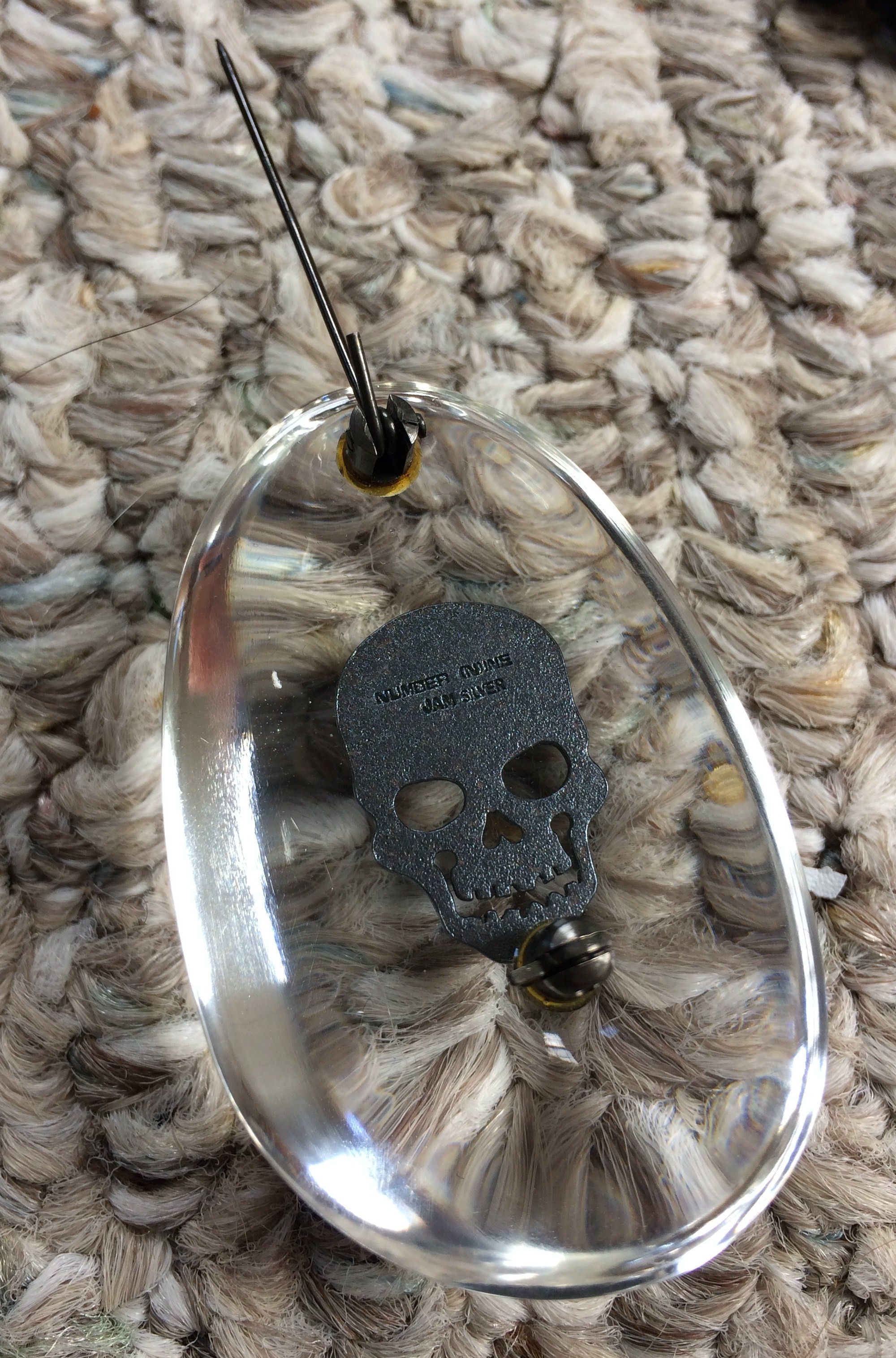 Number (N)ine NEW SS05 Nightcrawler Acrylic Silver Skull Brooch Pin Size ONE SIZE - 4 Thumbnail