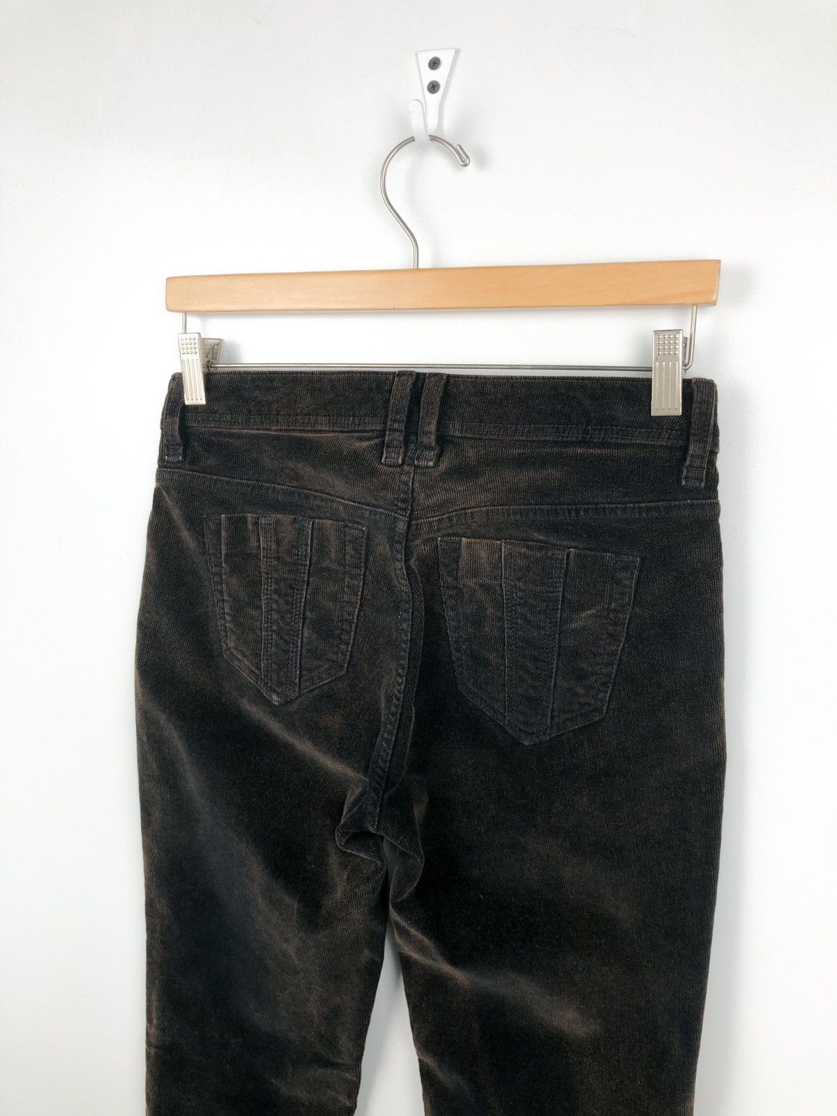 Burberry Burberry Brit y2k velveteen pants ankle bayswater skinny zip Size 27" / US 4 / IT 40 - 4 Thumbnail