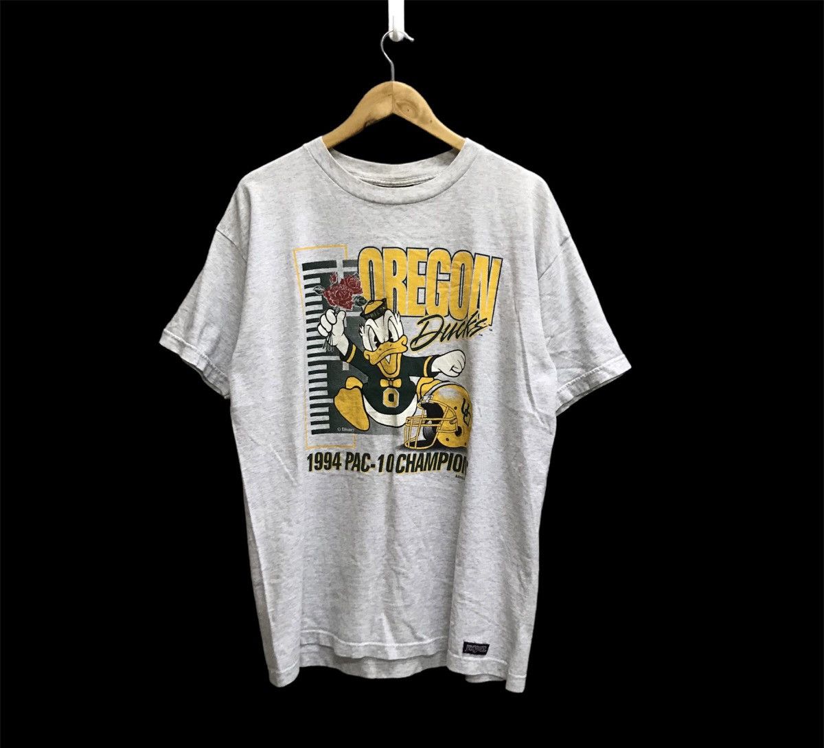 Disney × Jansport × Vintage Vintage 90s Oregon Duck Disney American Football Tshirt Size US L / EU 52-54 / 3 - 1 Thumbnail