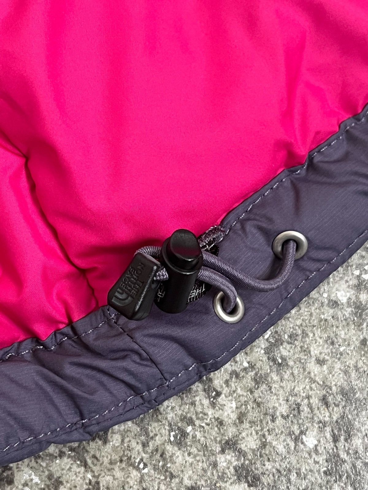 The North Face × Vintage THE NORTH FACE DOWN PUFFER 700 VEST WOMENS XS Size XS / US 0-2 / IT 36-38 - 14 Thumbnail