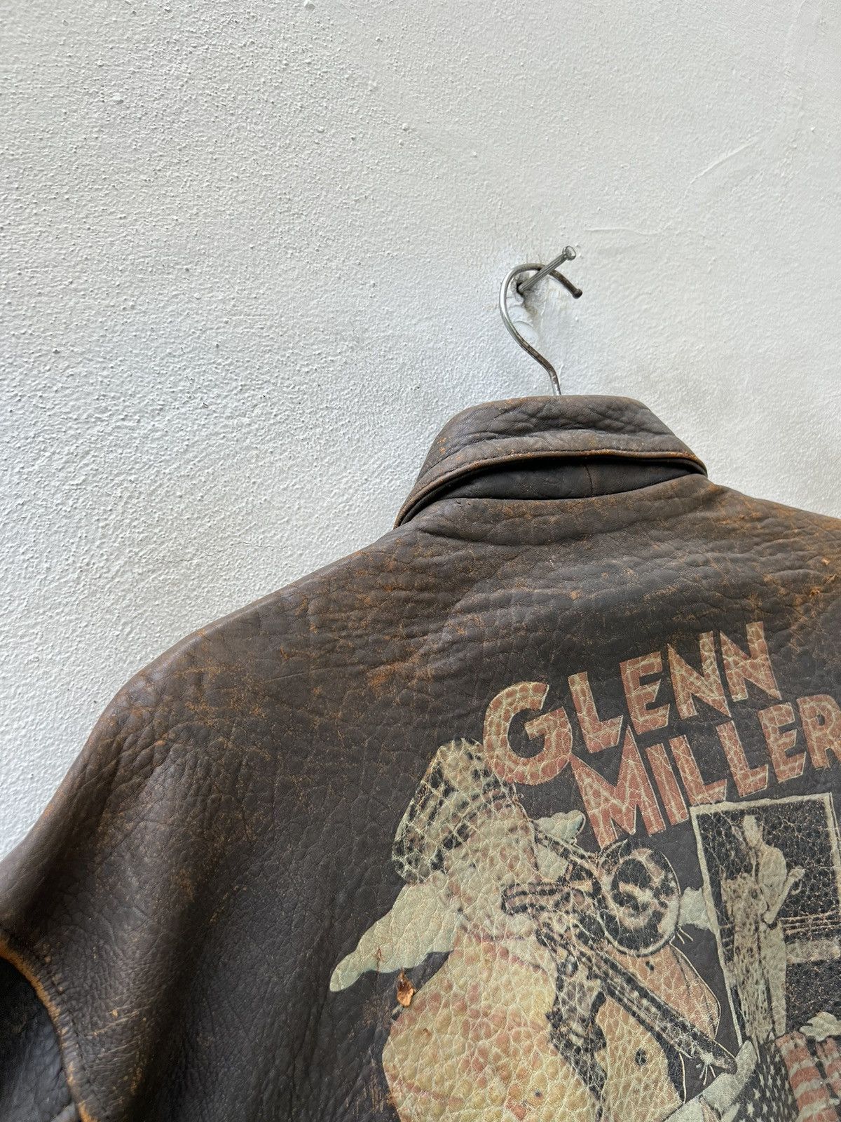 Avirex Trashed Vintage 1991 Avirex Glenn Miller A2 Leather Jacket Size US M / EU 48-50 / 2 - 15 Thumbnail