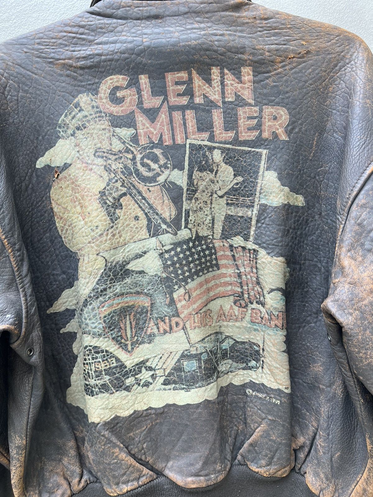 Avirex Trashed Vintage 1991 Avirex Glenn Miller A2 Leather Jacket Size US M / EU 48-50 / 2 - 17 Thumbnail