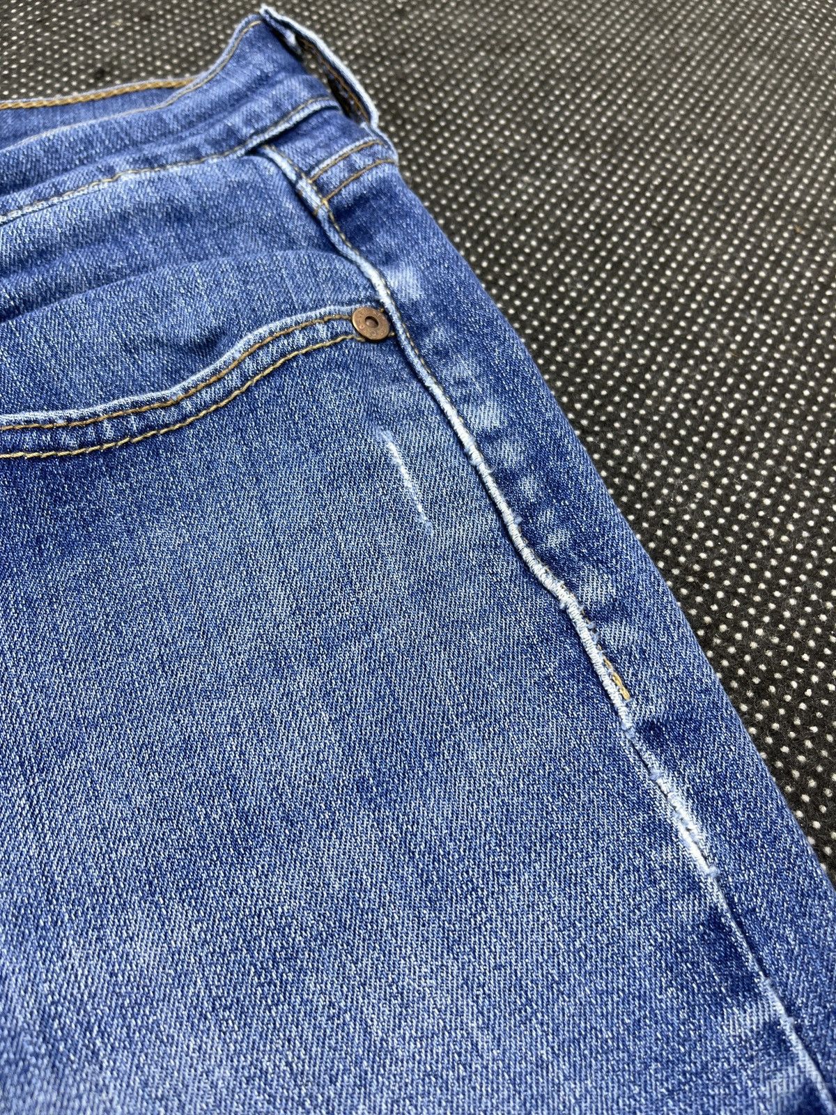 Levi's × Vintage Vintage Blue Levis 515 Flare Jeans - JP088 Size 32" / US 10 / IT 46 - 7 Thumbnail