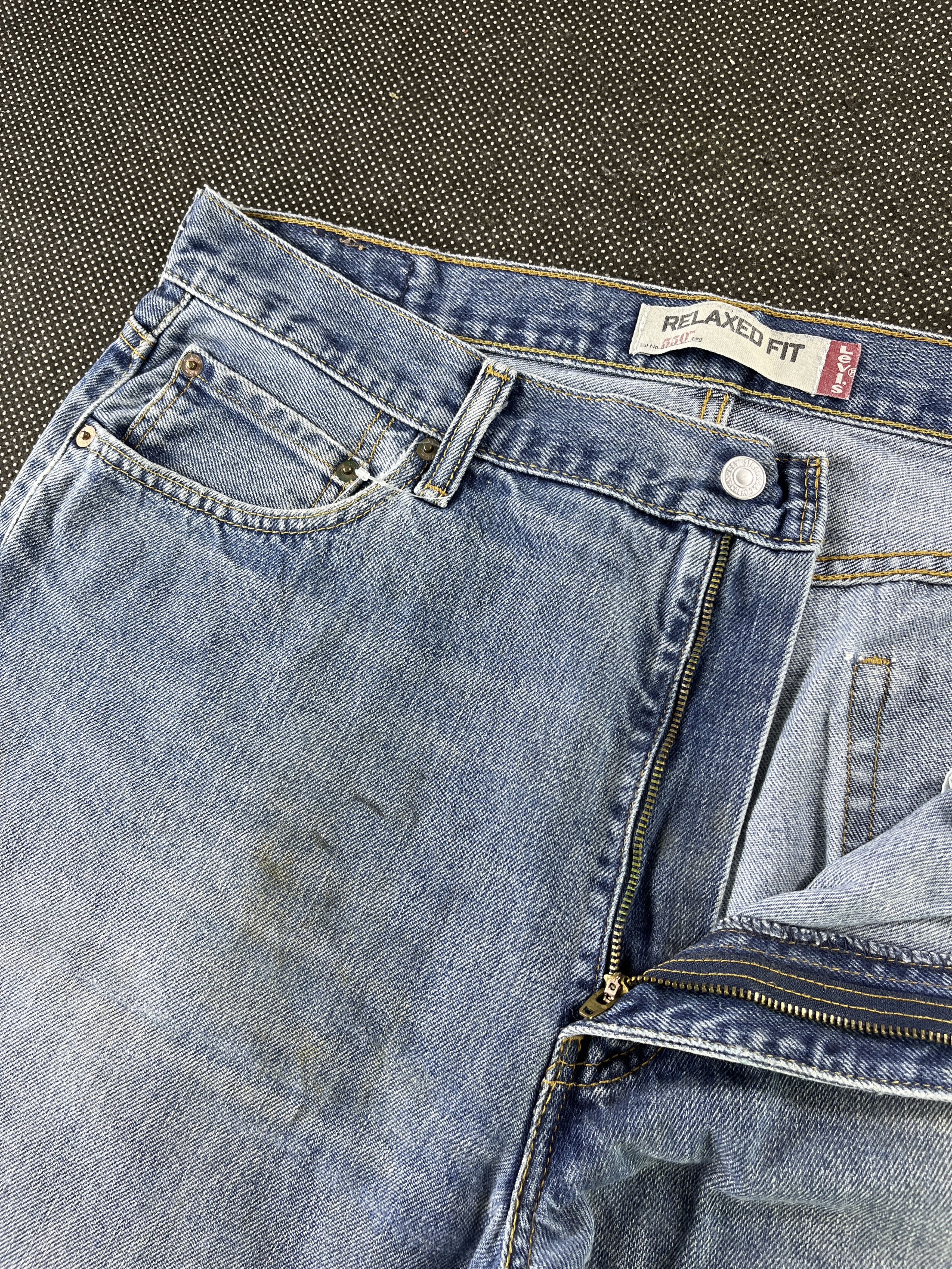 Levi's Vintage Levis 550 Relaxed Fit Jeans - J093 Size US 36 / EU 52 - 6 Thumbnail