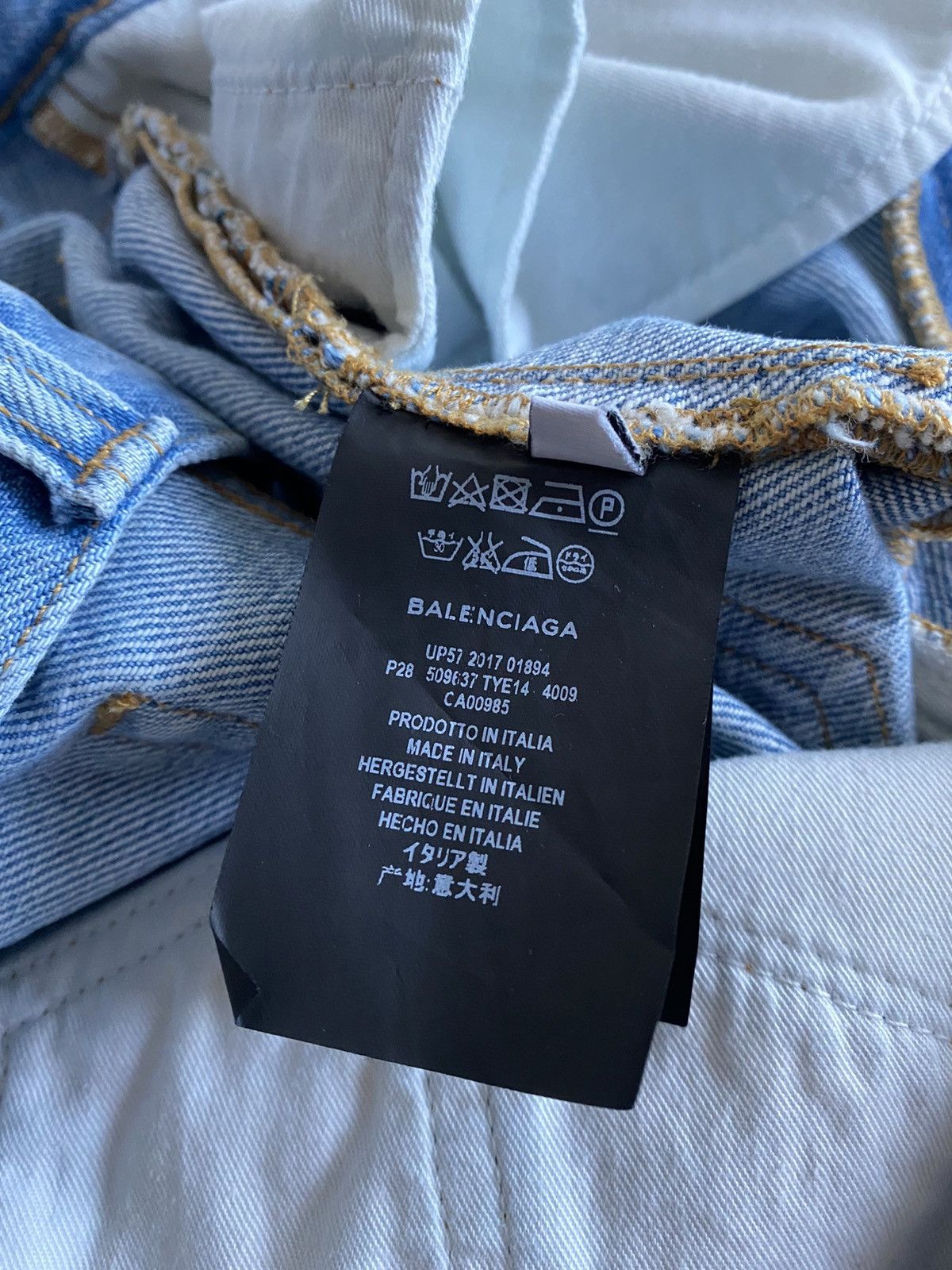 Balenciaga Balenciaga SS18 Runway Convertible Zip Jeans Size US 28 / EU 44 - 7 Thumbnail