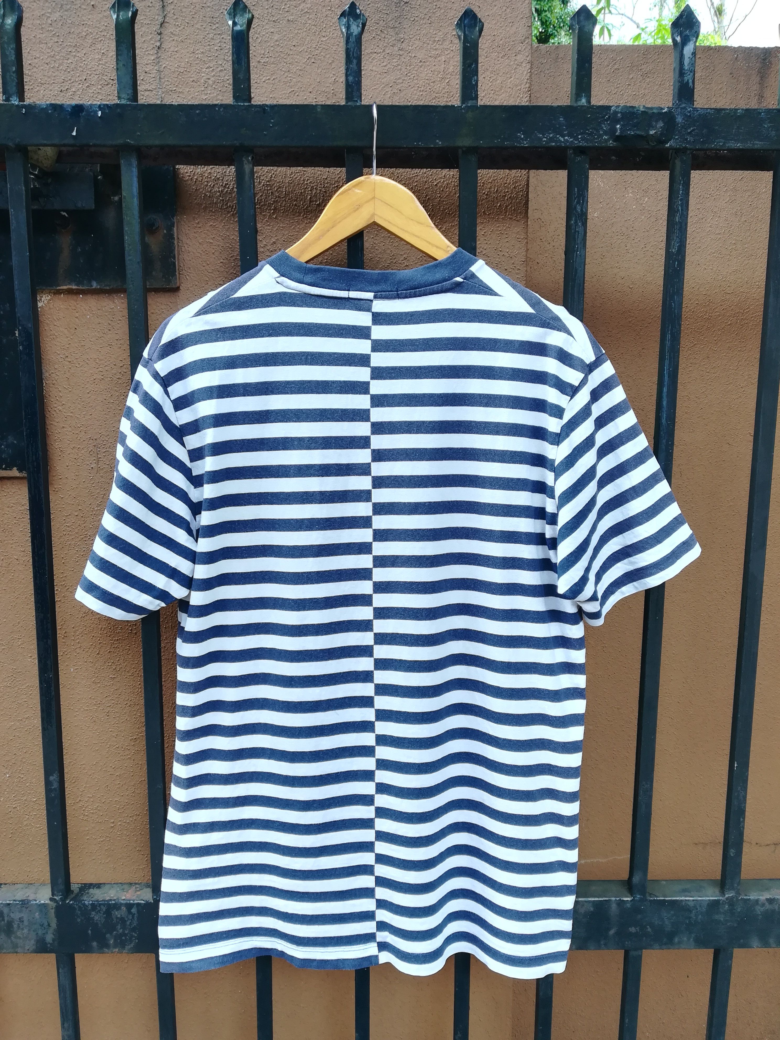 JW Anderson × Uniqlo Uniqlo x JW Anderson Striped Split seam T-Shirt Size US L / EU 52-54 / 3 - 3 Thumbnail