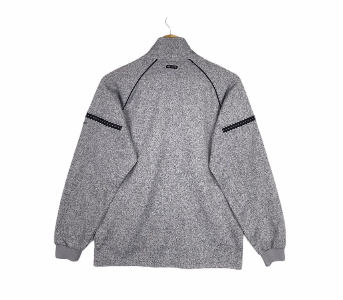 Nike Vintage Nike Essentials Zip Up Sweater Jacket Size US M / EU 48-50 / 2 - 3 Thumbnail