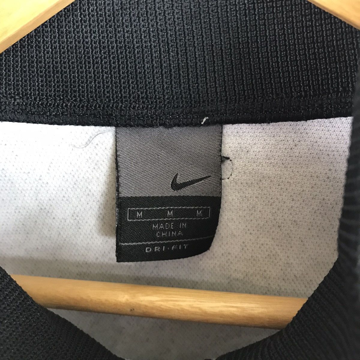 Nike Vintage Nike Essentials Zip Up Sweater Jacket Size US M / EU 48-50 / 2 - 6 Thumbnail
