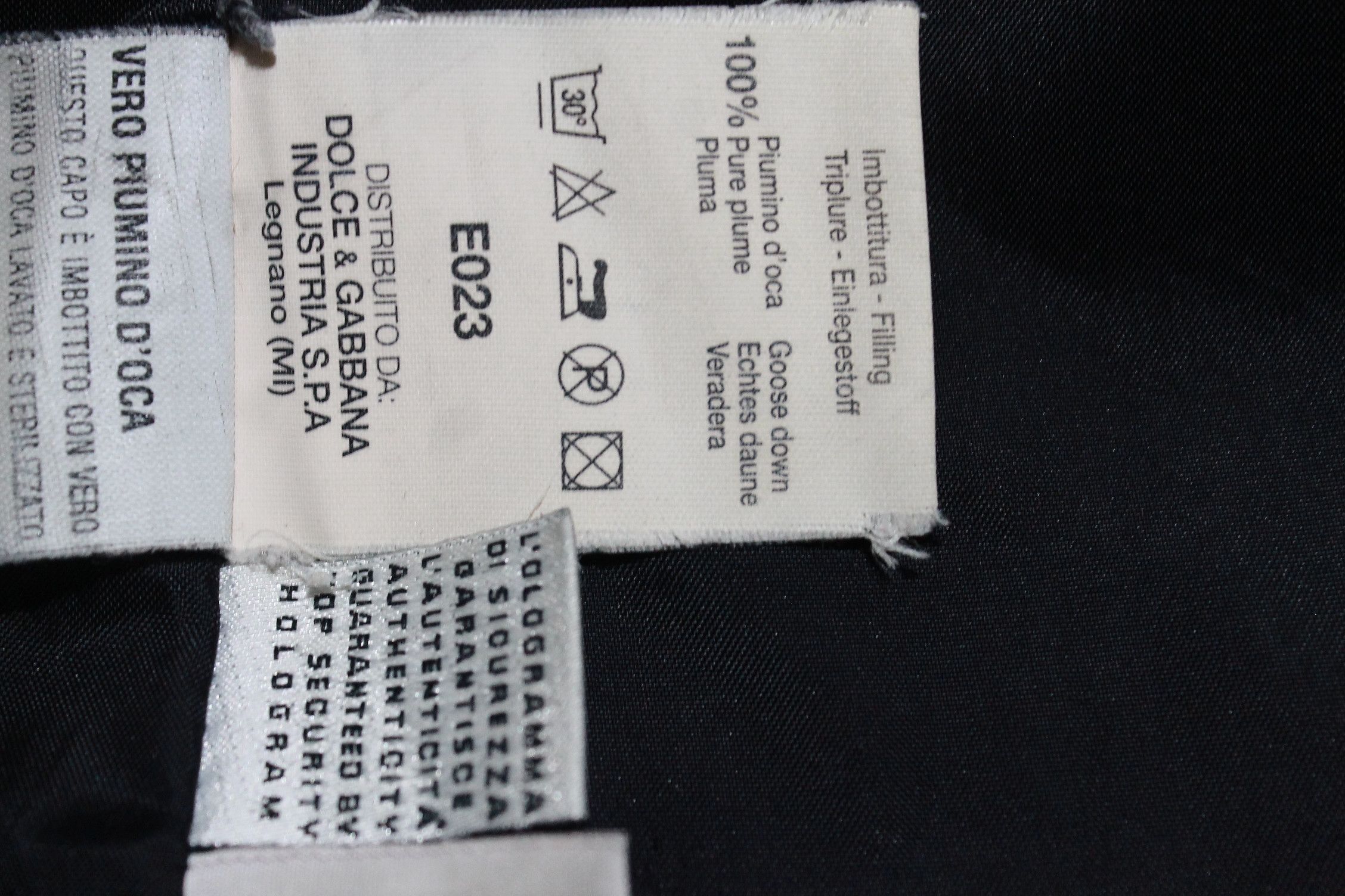 Dolce & Gabbana × Vintage size 40 for Women Dolce & Gabbana Goose down jacket Size US M / EU 48-50 / 2 - 12 Thumbnail