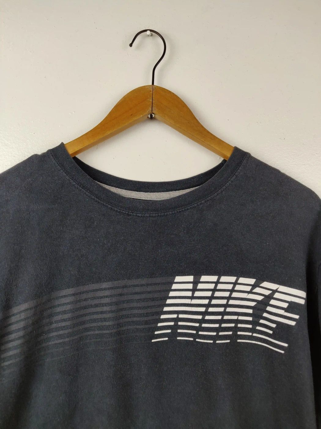 Nike Nike Regular Fit Short Sleeve T-shirt Size US XL / EU 56 / 4 - 2 Thumbnail