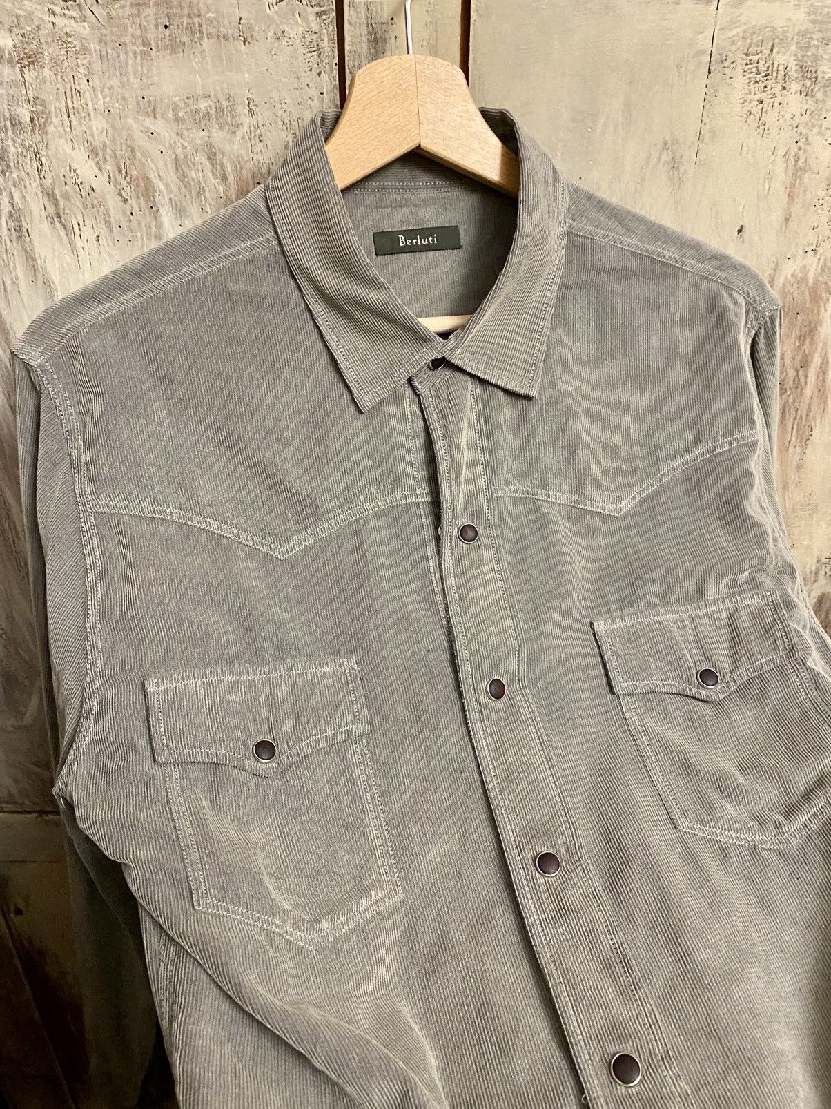 Berluti Berluti by haider ackermann stonewashed velvet shirt 39 Size US S / EU 44-46 / 1 - 9 Thumbnail