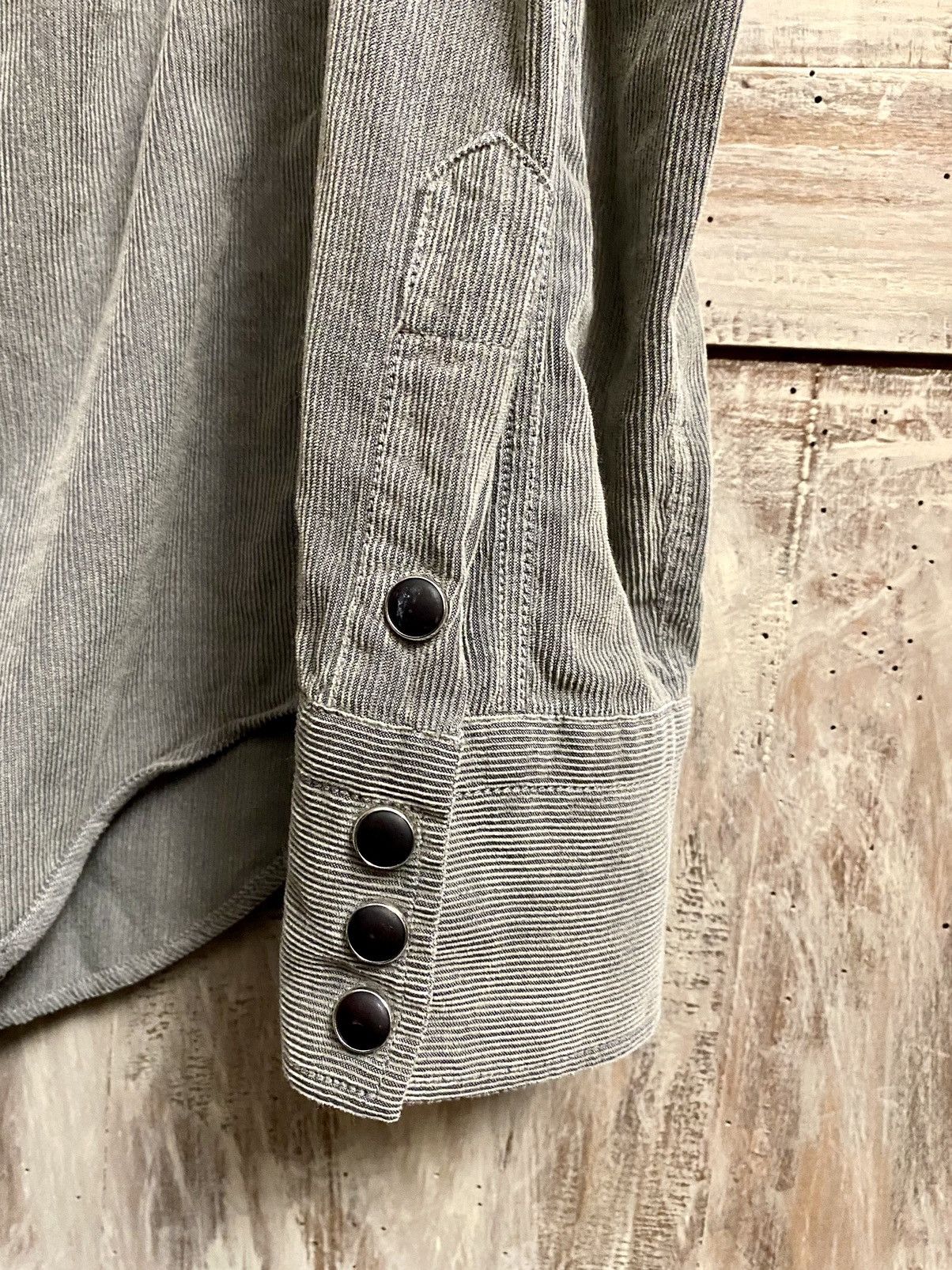 Berluti Berluti by haider ackermann stonewashed velvet shirt 39 Size US S / EU 44-46 / 1 - 7 Thumbnail