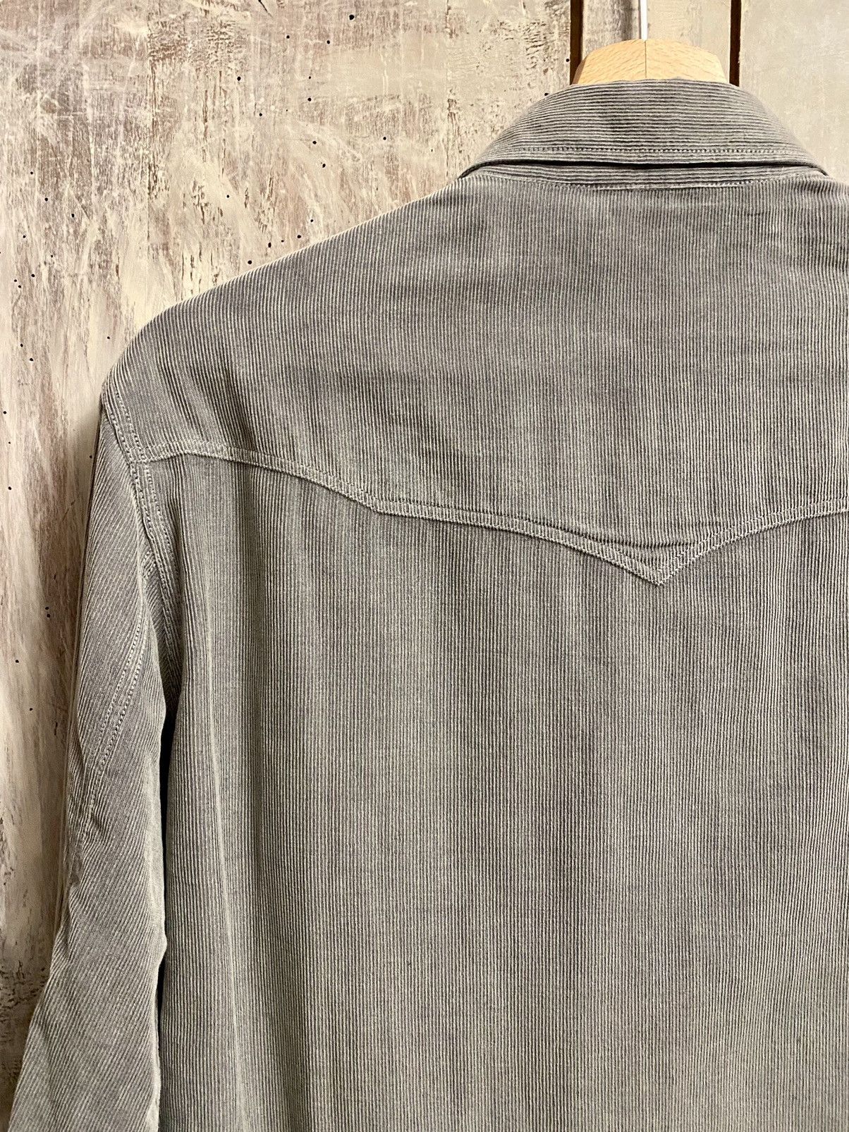 Berluti Berluti by haider ackermann stonewashed velvet shirt 39 Size US S / EU 44-46 / 1 - 12 Thumbnail