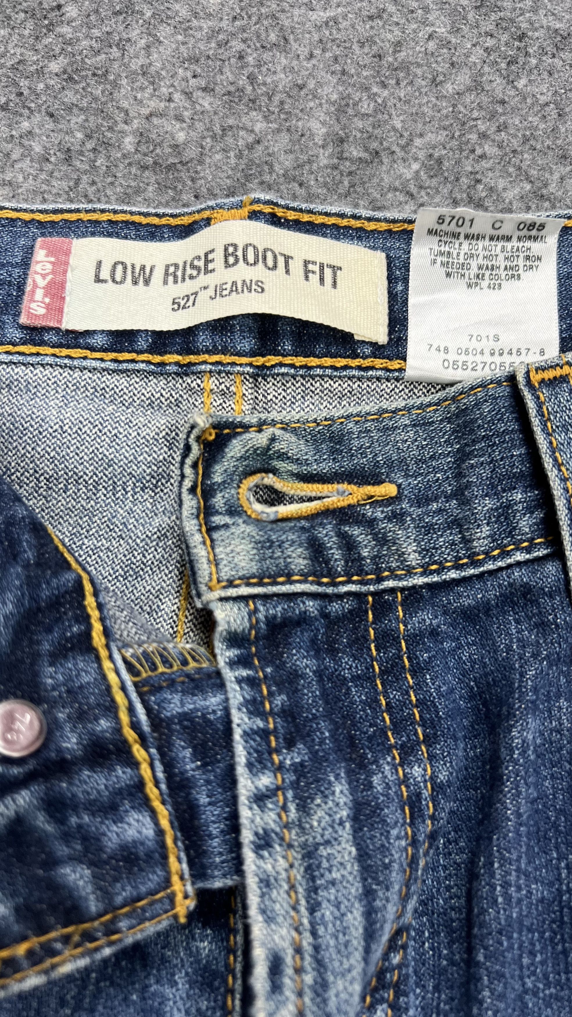 Levi's × Vintage Levis 527 flare jeans Size US 35 - 12 Thumbnail