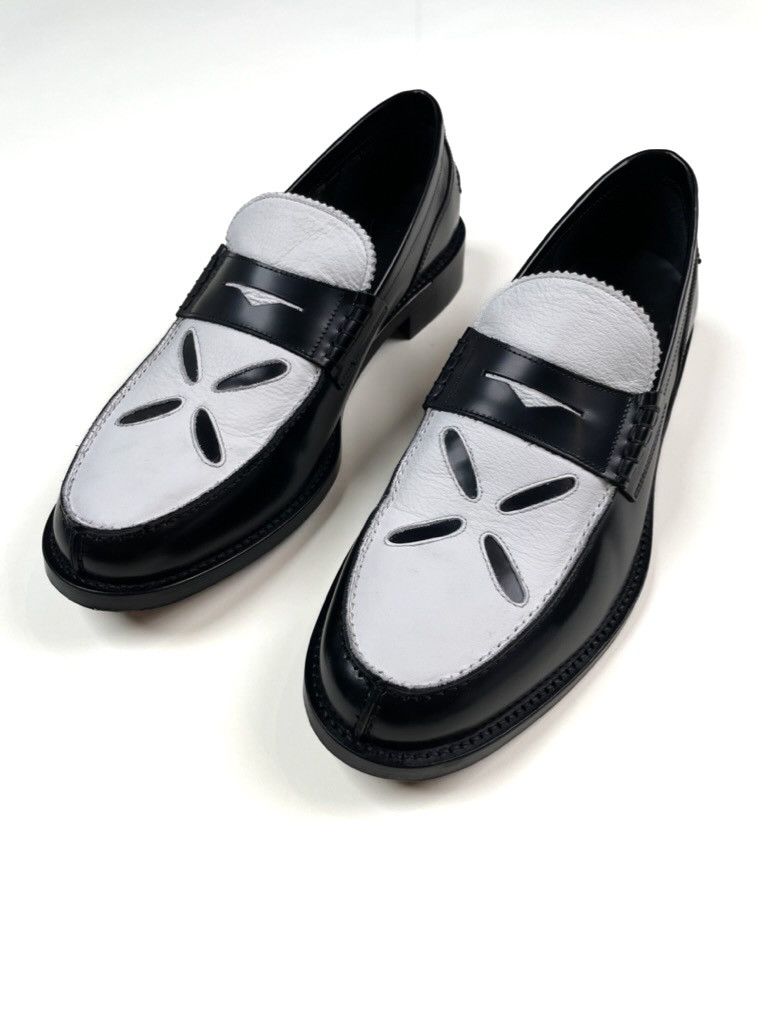 靴 STEFAN COOKE/LOFER-BLACK WHITE LEATHER Stefan Cooke Black & White Slashed Loafers Stefan Cooke