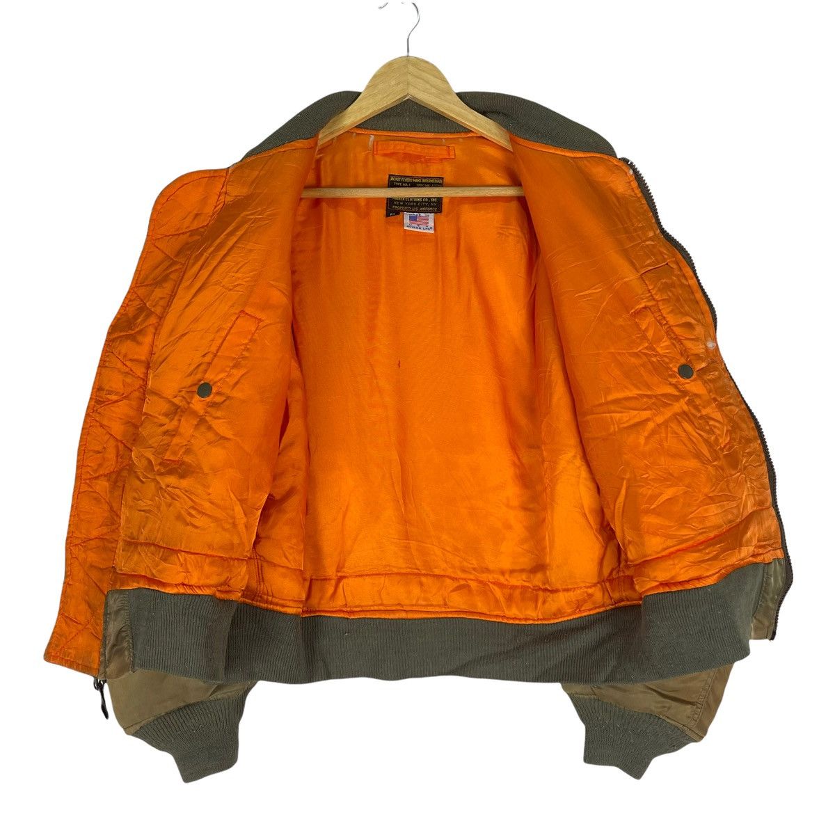 Avirex 🔥AVIREX Top Gun MA-1 Flight Flyers Jacket Patches Saipan Size US M / EU 48-50 / 2 - 10 Thumbnail