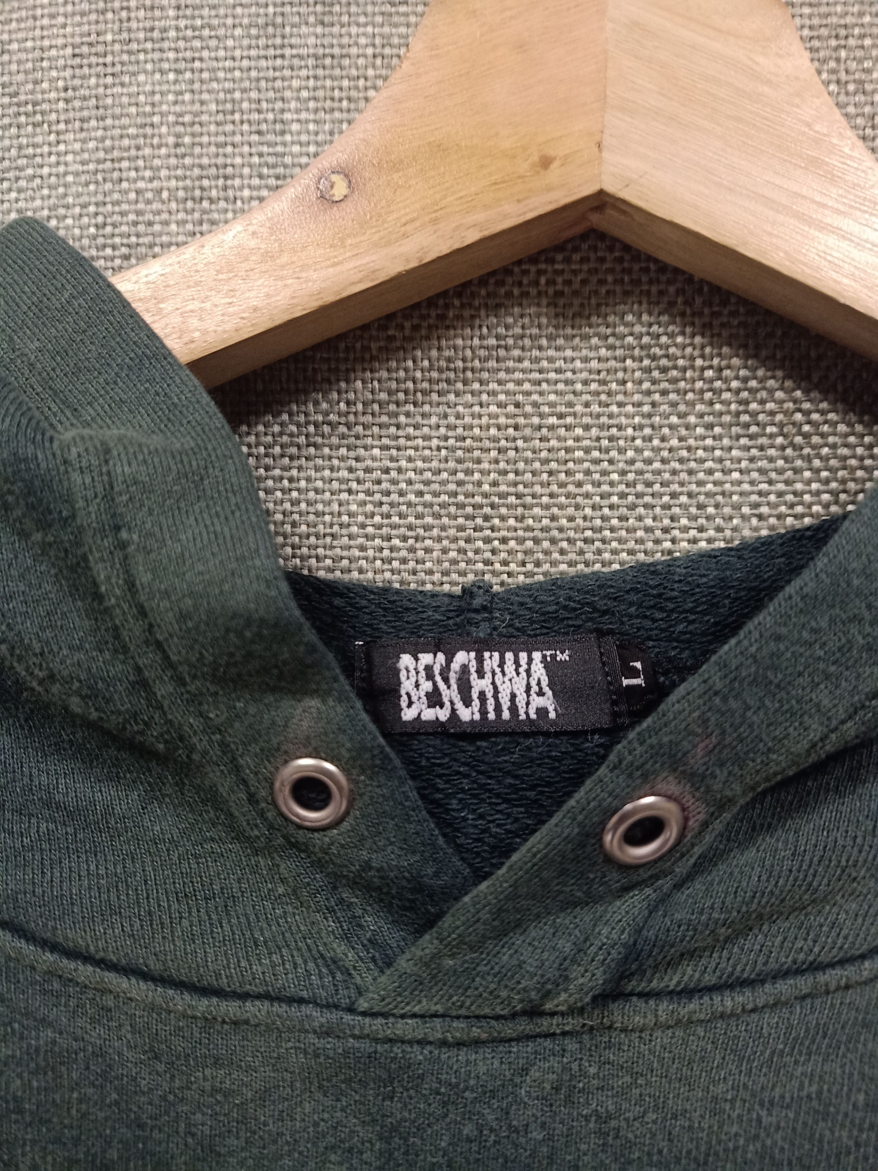 Vintage 90s sweatshirt hoodie beschwa distressed sunfaded