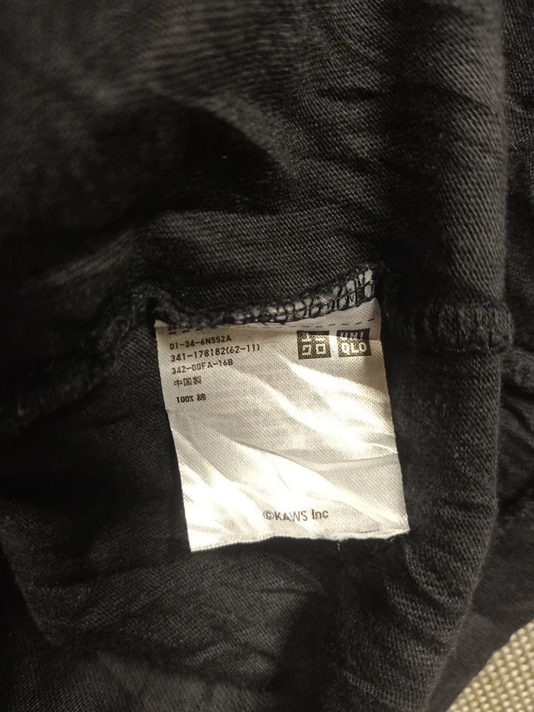 Kaws × Uniqlo vintage t shirt kaws very rare Size US M / EU 48-50 / 2 - 5 Thumbnail