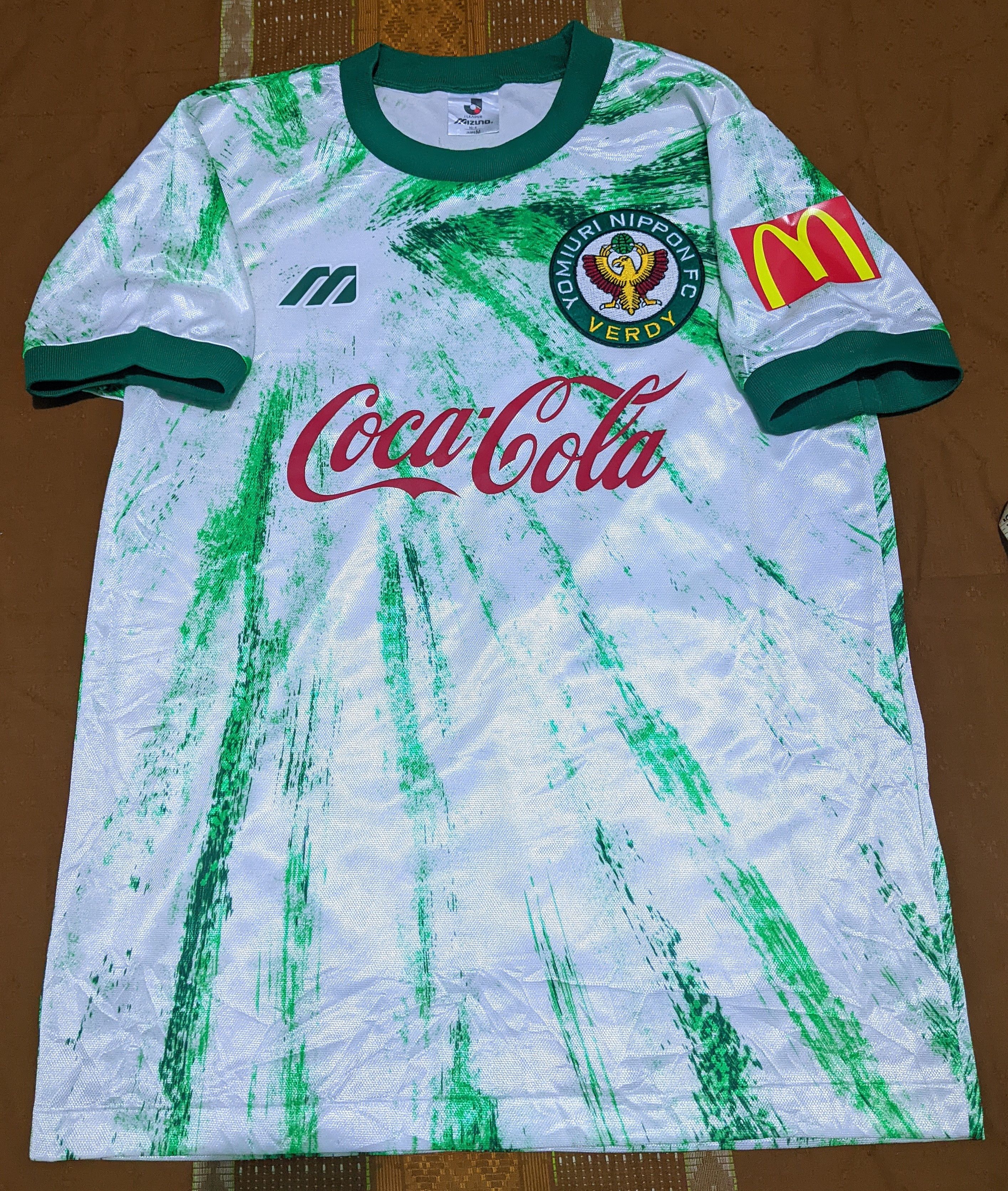 Mizuno Tokyo Verdy 1993-94 away Jersey football shirt Size US M / EU 48-50 / 2 - 1 Thumbnail