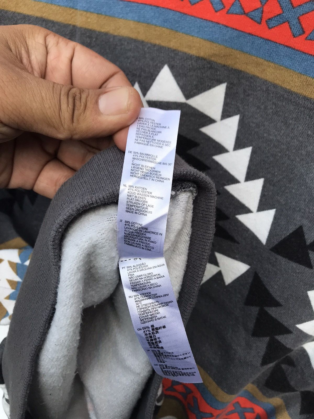 21 Men 21 Men Native Printed Sweatshirt Native Navajo Sweater Size US S / EU 44-46 / 1 - 6 Thumbnail