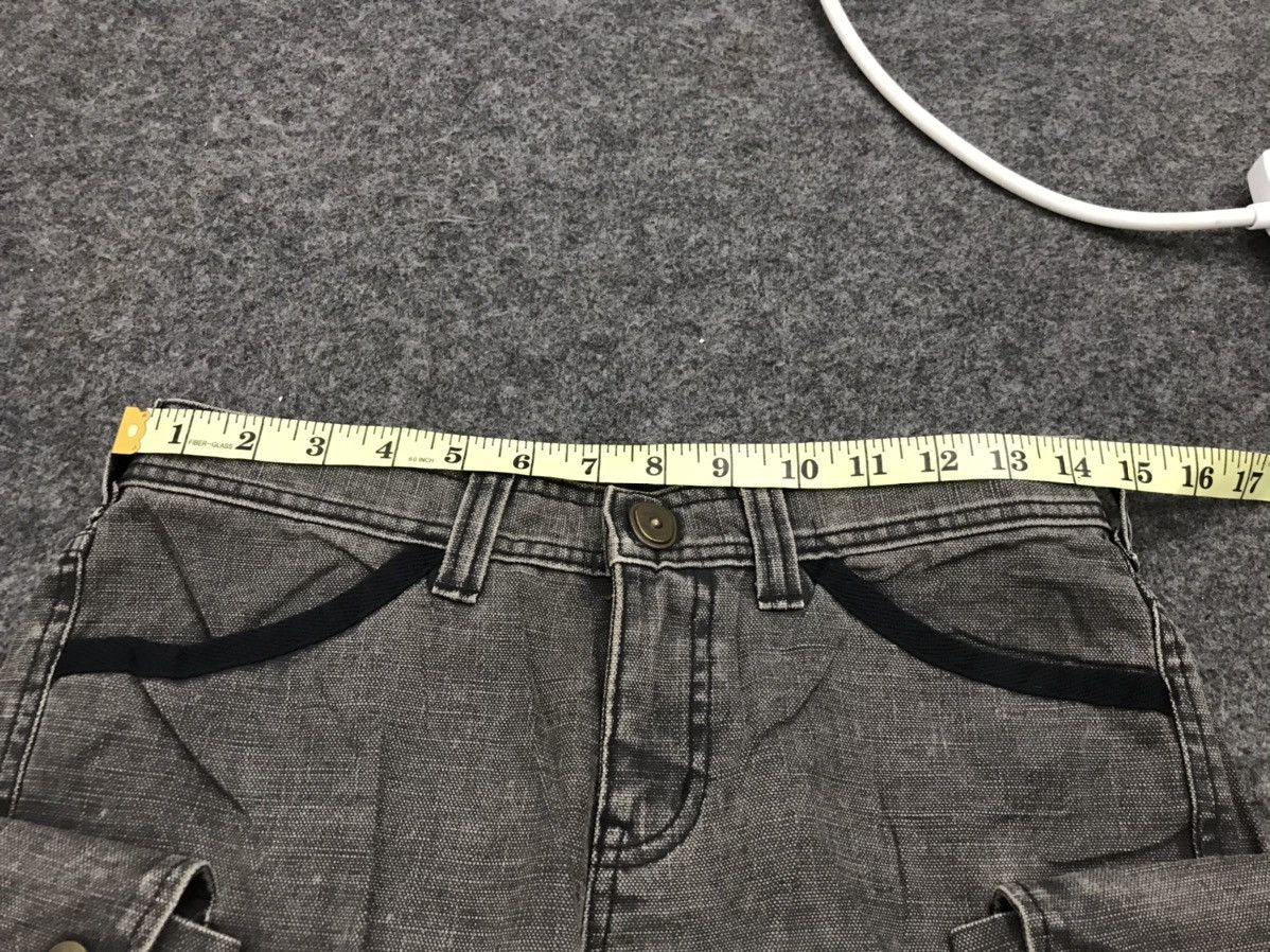 Japanese Brand Vintage 90s Love Surf Distressed Denim Cargo Tactical Jeans Size 28" / US 6 / IT 42 - 7 Thumbnail
