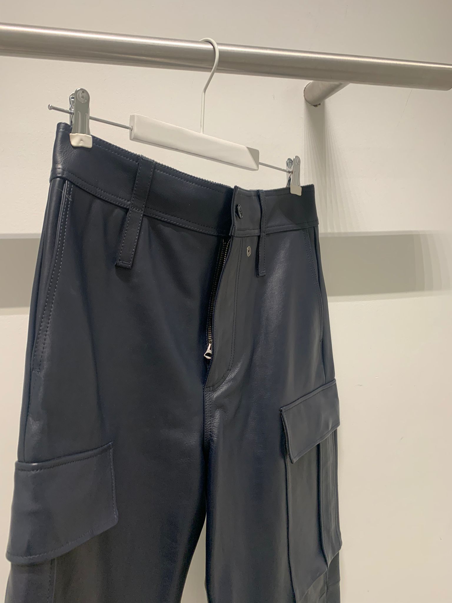 Acne Studios Leather Cargo Trousers in Dark Navy Size US 32 / EU 48 - 7 Thumbnail