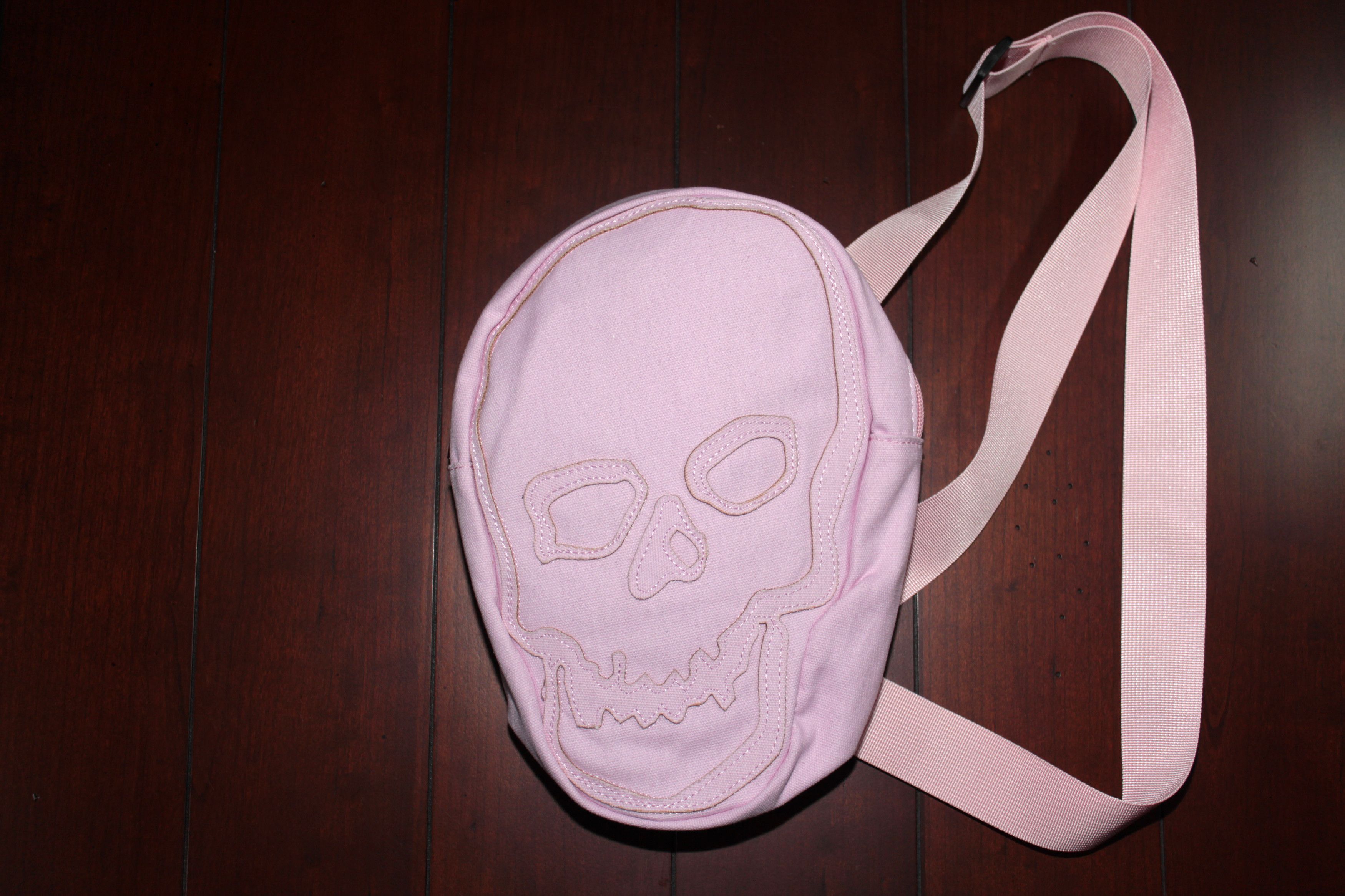 Bones × TeamSESH TeamSESH Crossbody 'SeshSkull' Bag [Pink] Size ONE SIZE - 4 Thumbnail