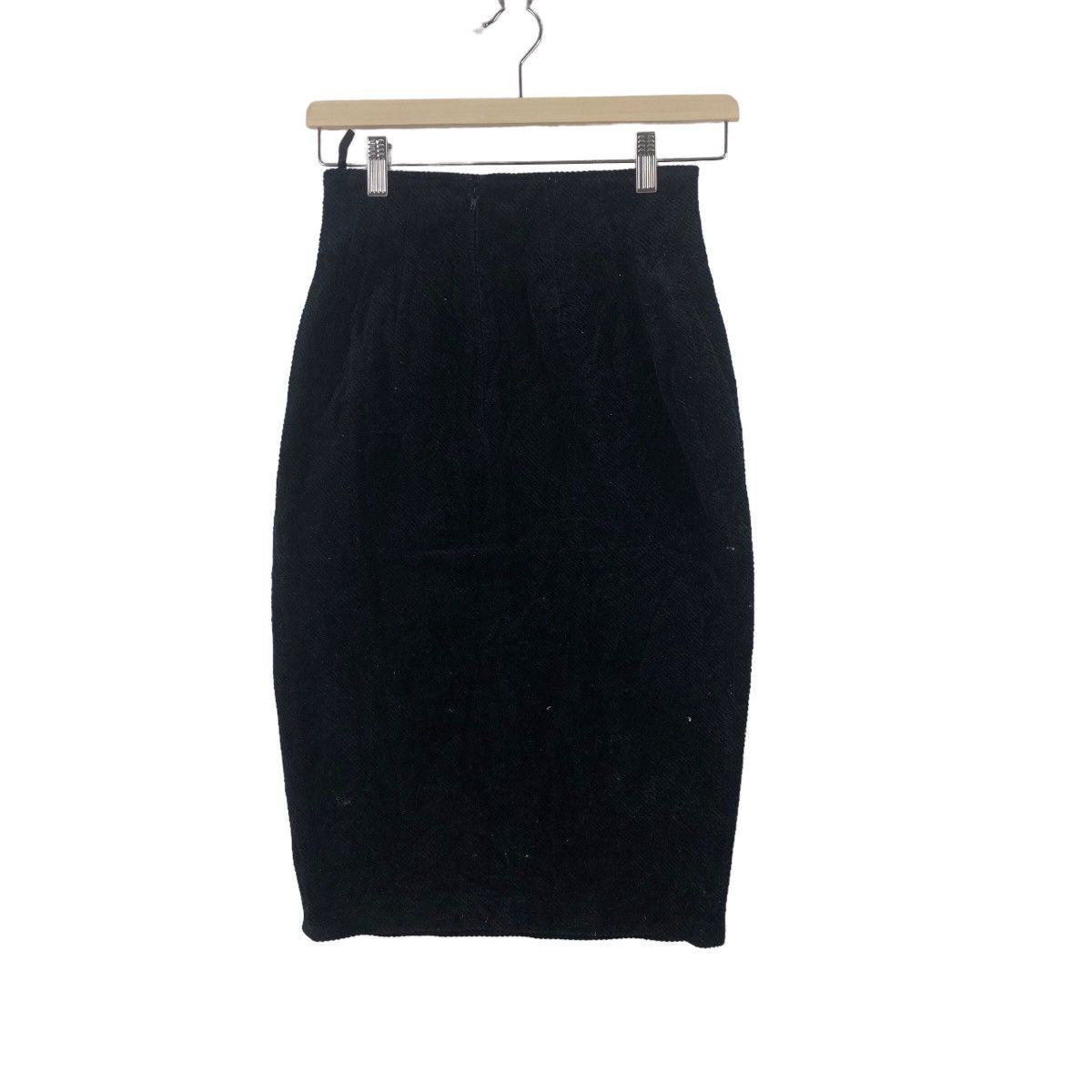 Jean Paul Gaultier Vintage Jean Paul GAULTIER Skirt Corduroy Black Colour Size 25" / US 0 / IT 36 - 3 Thumbnail