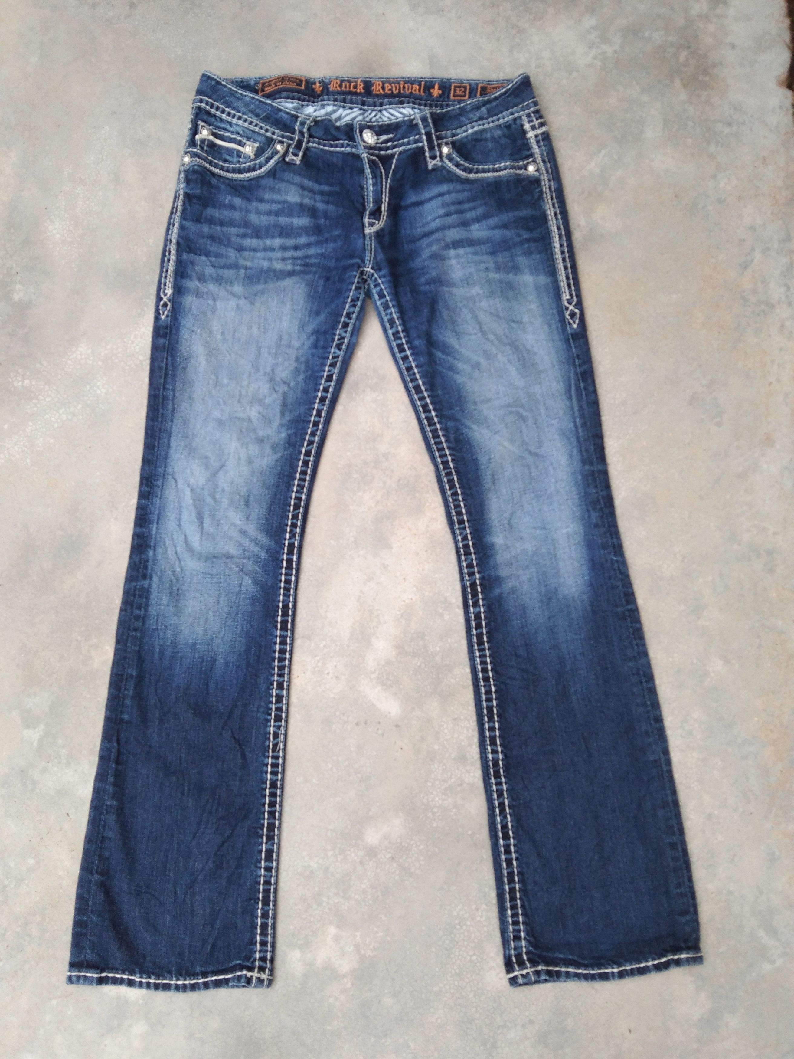 image of Rock Revival Vintage Flared Jeans 33X32 in Blue, Men's