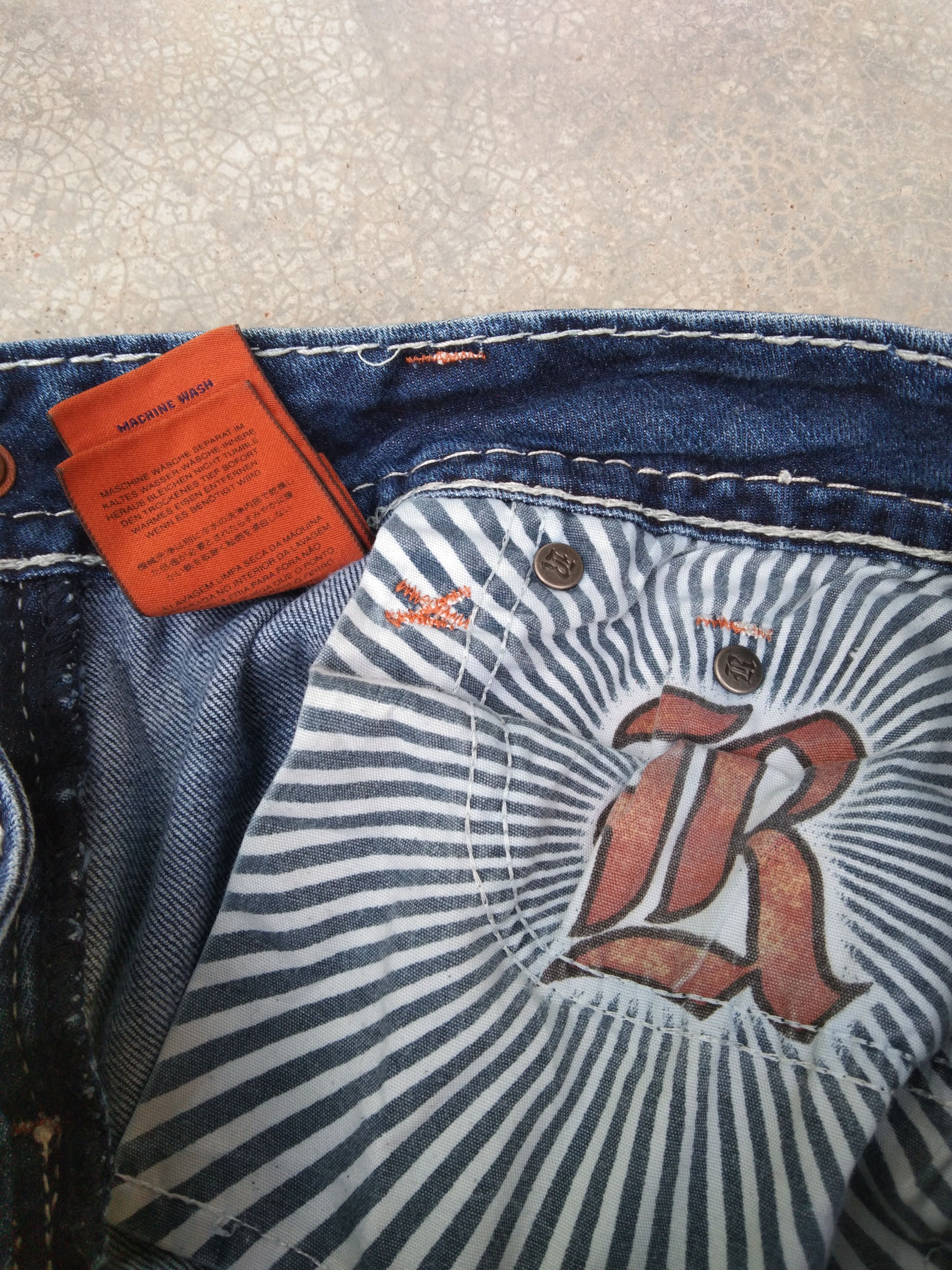 Rock Revival Y2K Rock Revival Boot Cut Flared Jeans 33x32 Size US 33 - 8 Thumbnail