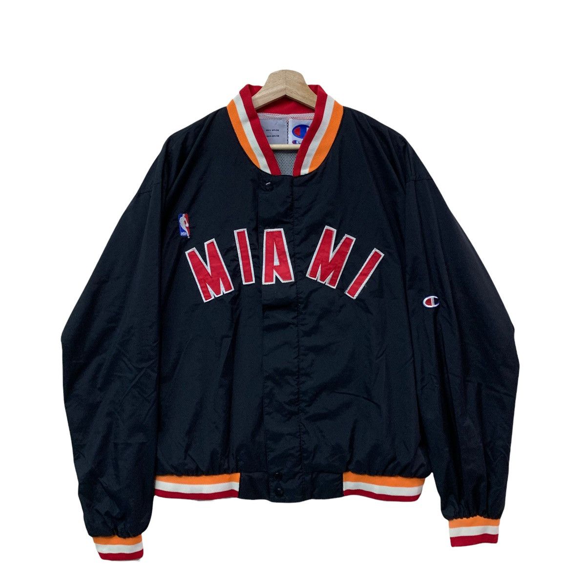 Champion × NBA 🔥MIAMI HEAT X CHAMPION VARSITY JACKETS Size US L / EU 52-54 / 3 - 2 Thumbnail