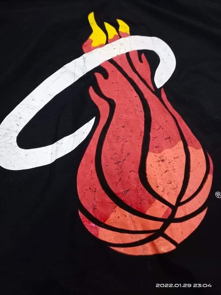 Champion × NBA 🔥MIAMI HEAT X CHAMPION VARSITY JACKETS Size US L / EU 52-54 / 3 - 4 Thumbnail