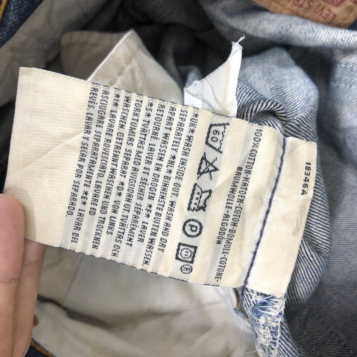 Levi's Vintage Levi's 501 Jeans 31x34 Distressed Y2K Made in Turkey Size US 32 / EU 48 - 6 Thumbnail