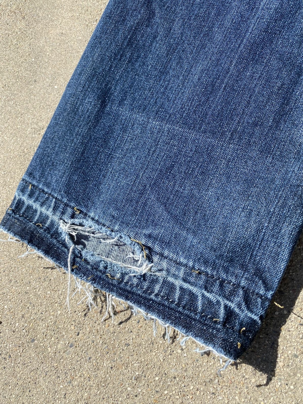 Levi's Vintage Levi’s 559 Size US 32 / EU 48 - 3 Thumbnail