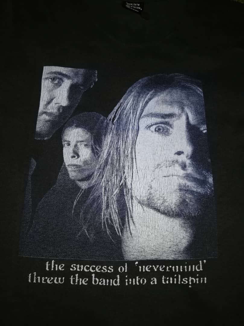 Band Tees 90s Nirvana IN UTERO Tshirt + Original CDs + Poster Size US S / EU 44-46 / 1 - 4 Thumbnail