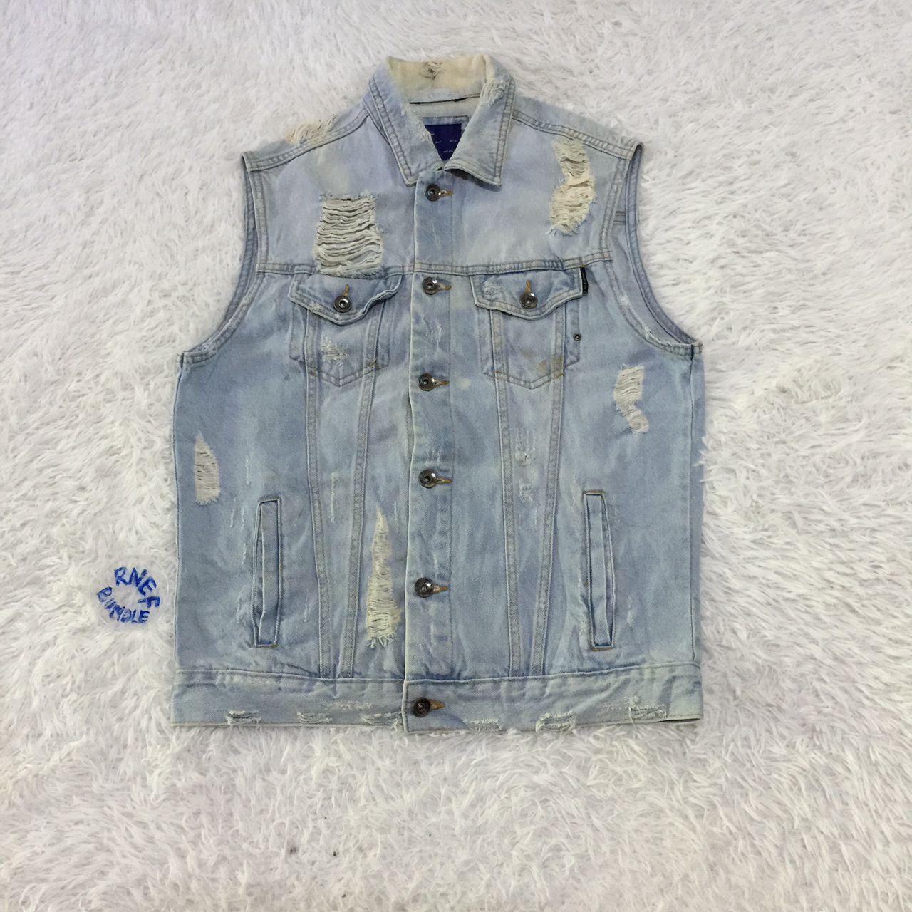 Zara Distressed zara man denim vest Size US M / EU 48-50 / 2 - 1 Thumbnail