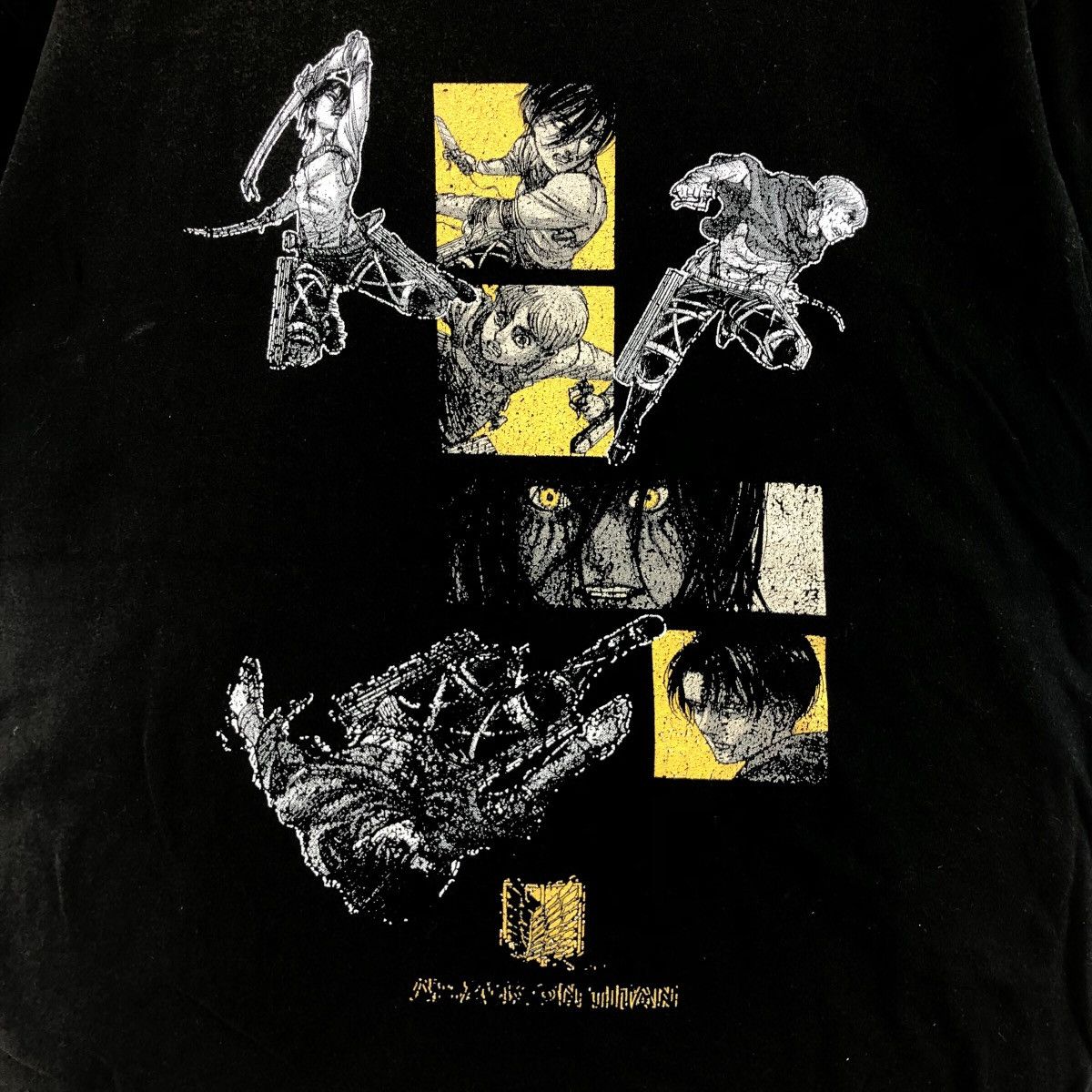 Anime Vintage ATTACK ON TITAN T-Shirt Anime Japan Manga Size US L / EU 52-54 / 3 - 3 Thumbnail