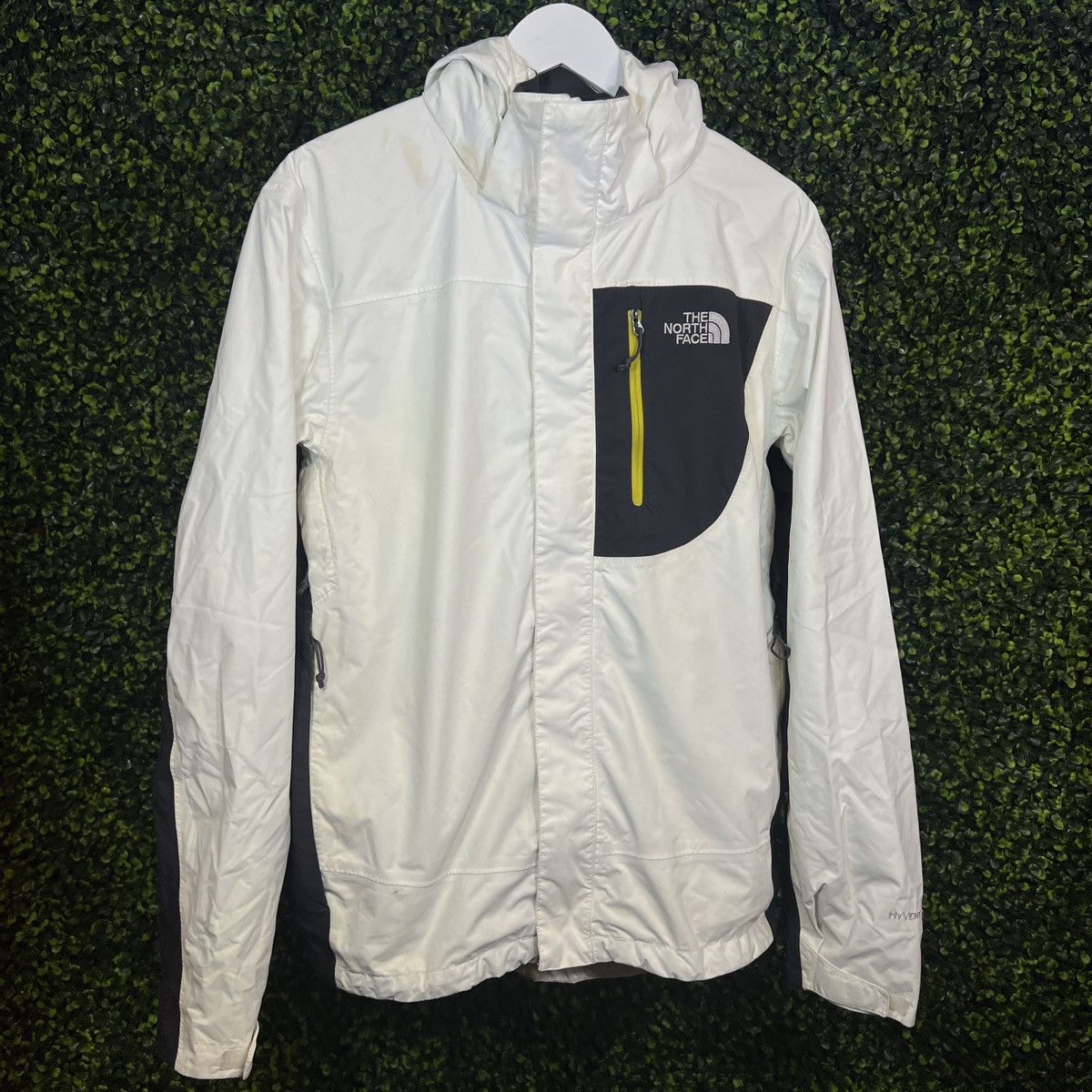 image of The North Face x Vintage Y2K North Face Various Guide Nylon Jacket in White/Black/Green (Size Mediu