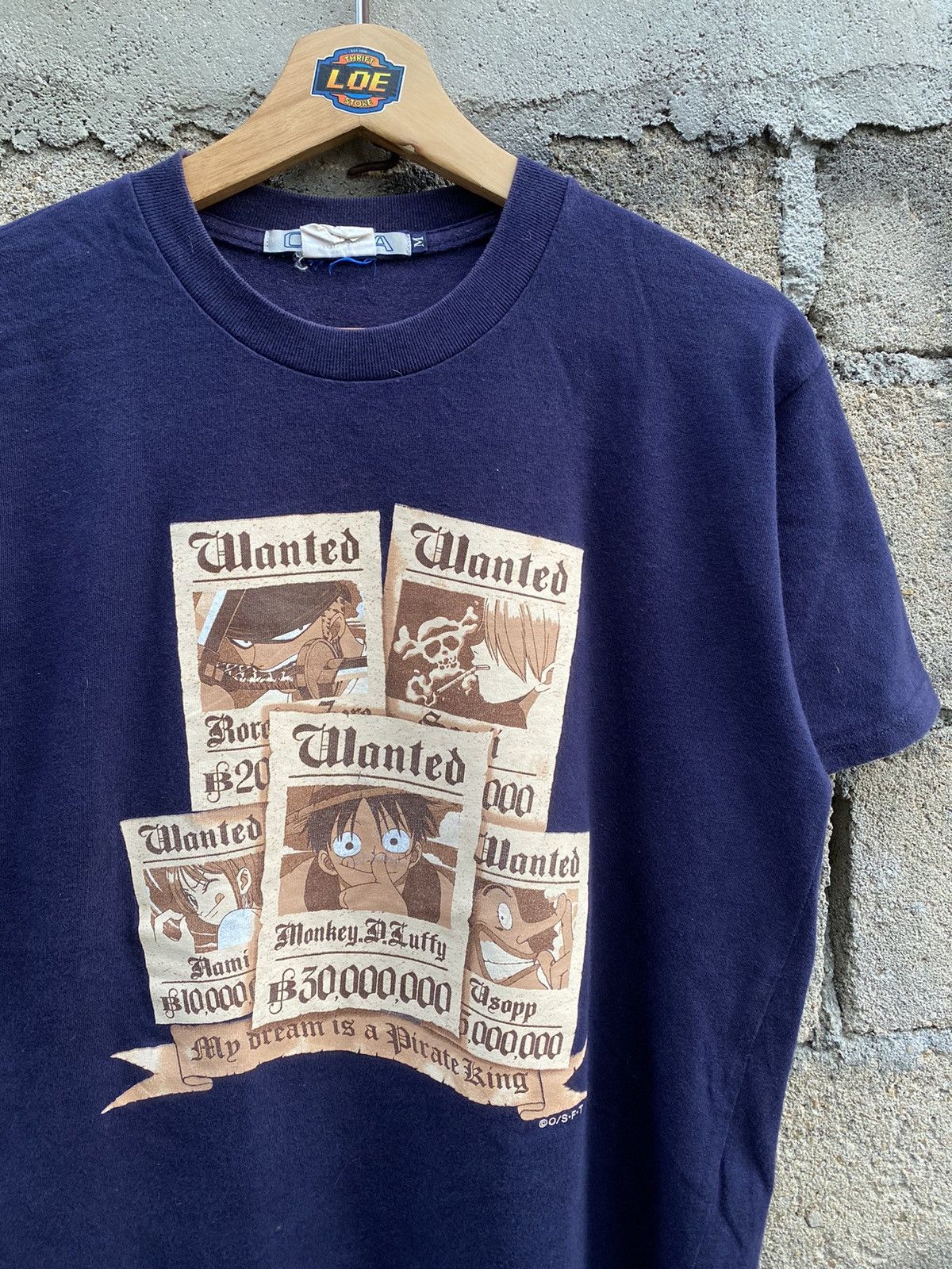 Anime × Japanese Brand × Vintage VINTAGE ONE PIECE ALL CREW EARLY BOUNTY HUNTER T SHIRT Size US M / EU 48-50 / 2 - 6 Thumbnail