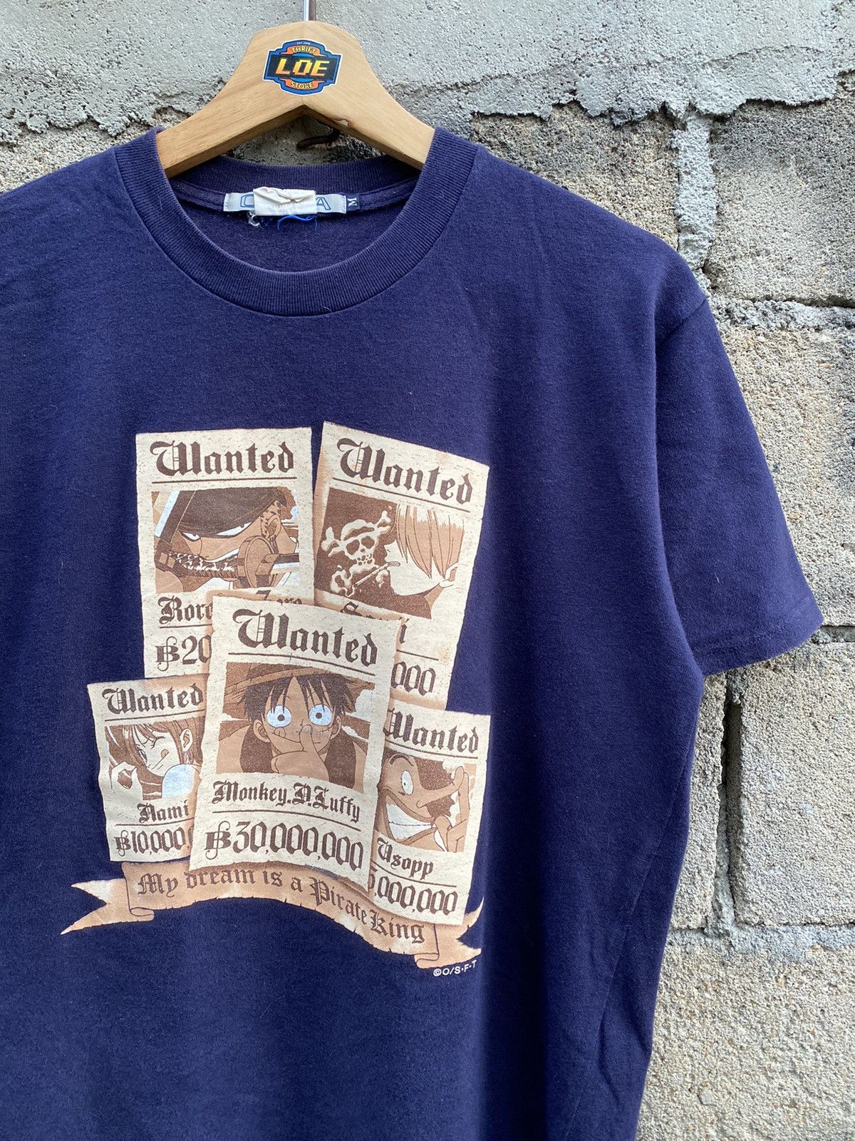 Anime × Japanese Brand × Vintage VINTAGE ONE PIECE ALL CREW EARLY BOUNTY HUNTER T SHIRT Size US M / EU 48-50 / 2 - 4 Thumbnail