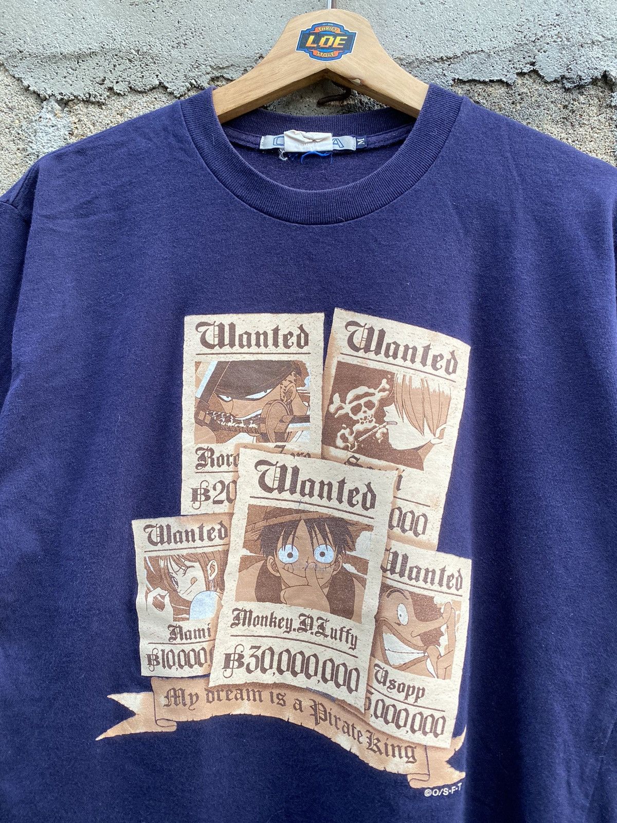 Anime × Japanese Brand × Vintage VINTAGE ONE PIECE ALL CREW EARLY BOUNTY HUNTER T SHIRT Size US M / EU 48-50 / 2 - 5 Thumbnail