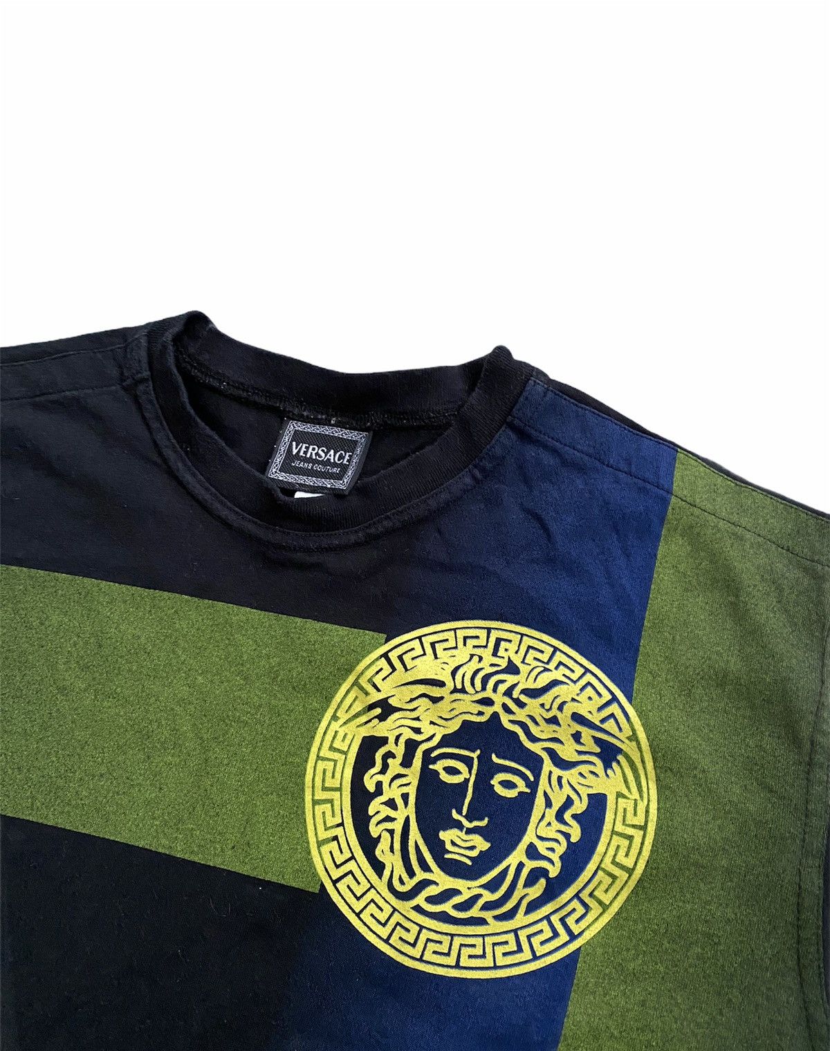 Versace × Vintage 🔥Vintage Versace Medusa T-shirt/Versace Big Logo Medusa Tee Size US S / EU 44-46 / 1 - 5 Thumbnail