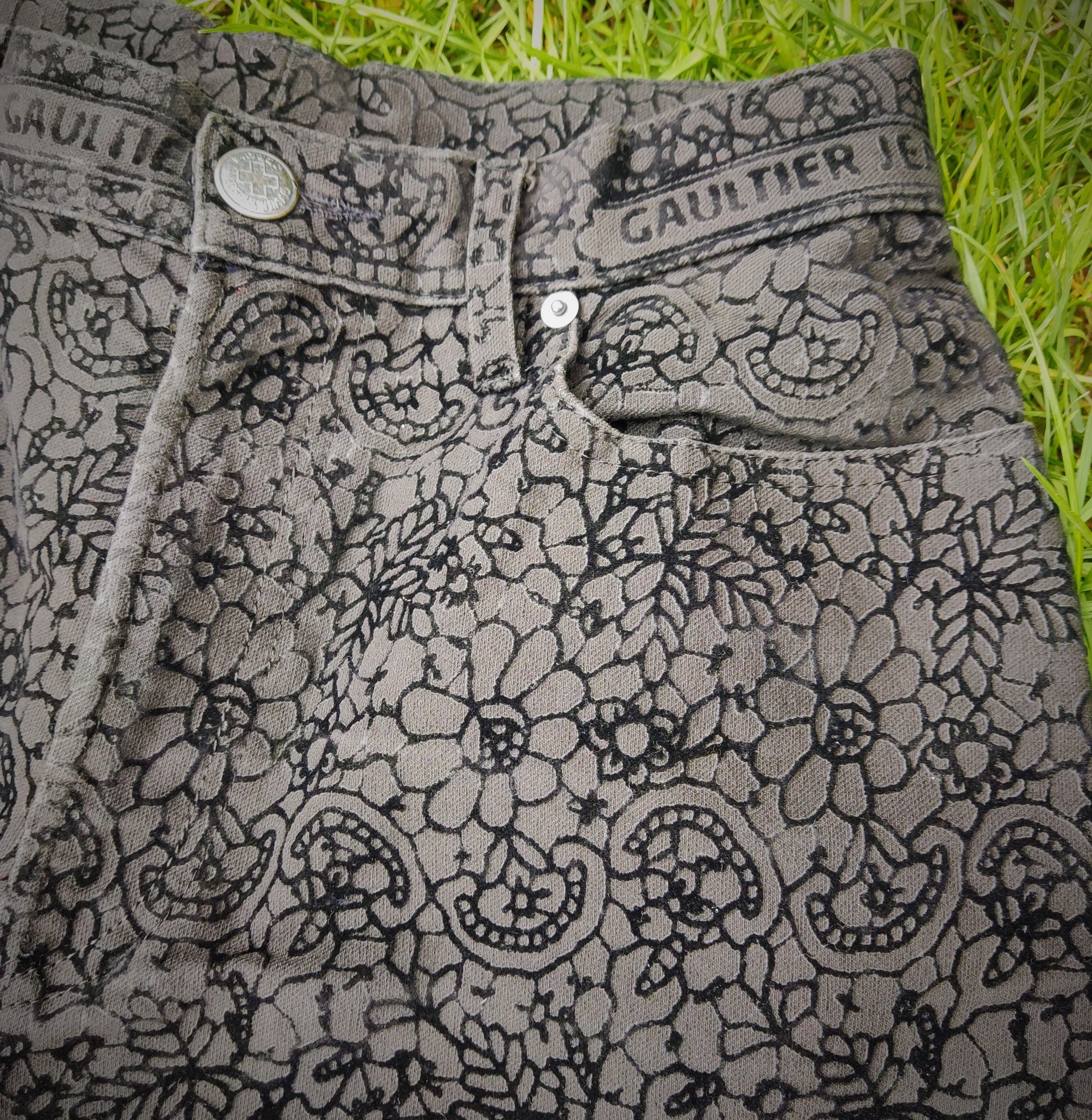 Jean Paul Gaultier Jean Paul Gaultier Floral JPG Text Vintage Tattoo Pants Size US 30 / EU 46 - 3 Thumbnail