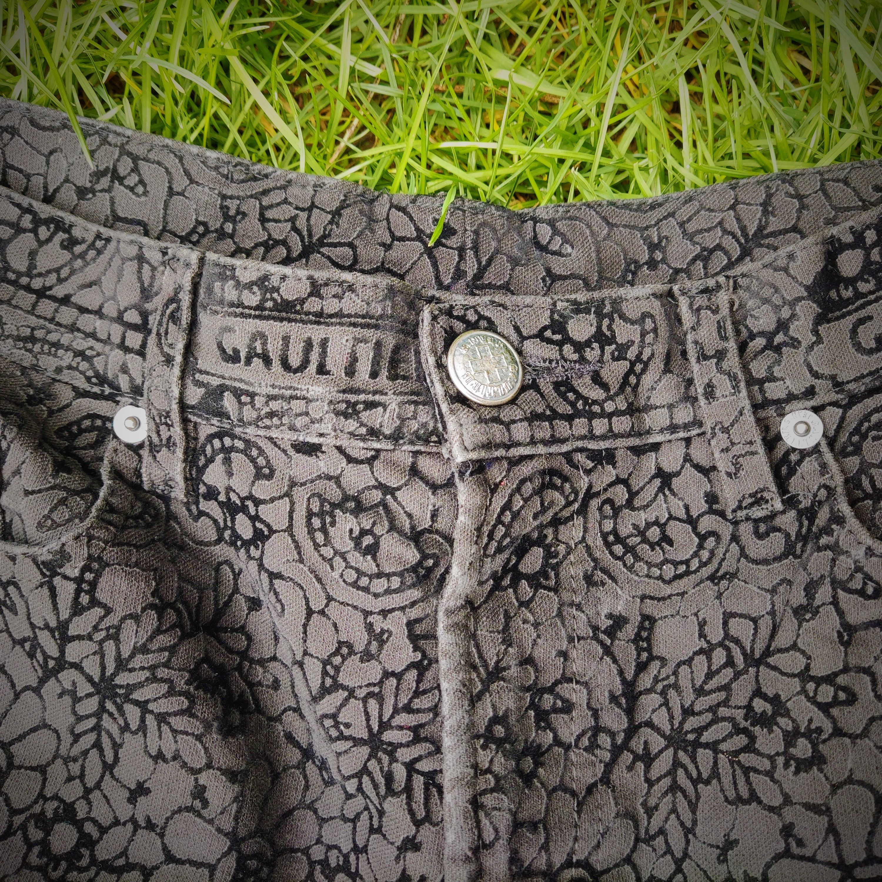Jean Paul Gaultier Jean Paul Gaultier Floral JPG Text Vintage Tattoo Pants Size US 30 / EU 46 - 2 Thumbnail