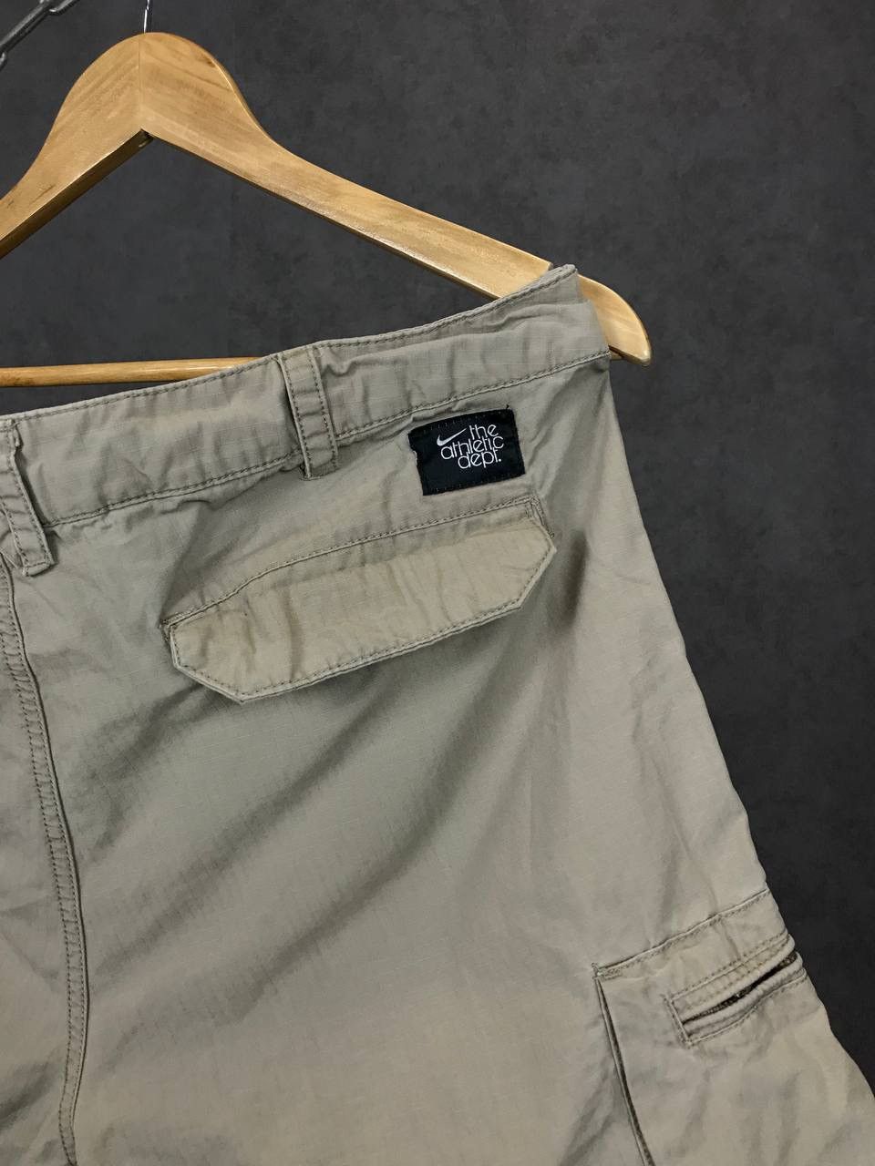 Vintage Nike swoosh streetwear vintage cargo shorts Size US 34 / EU 50 - 6 Thumbnail