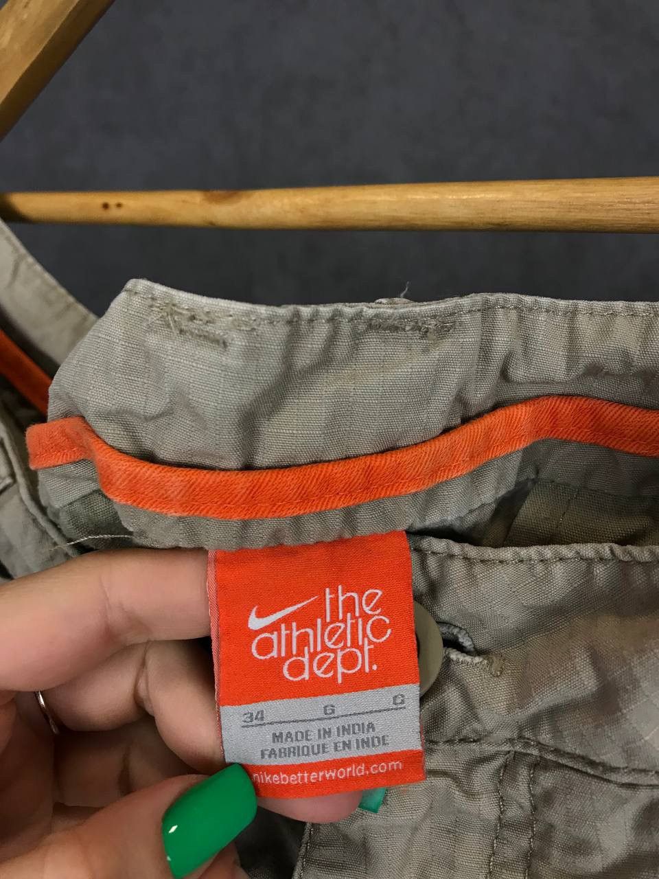 Vintage Nike swoosh streetwear vintage cargo shorts Size US 34 / EU 50 - 3 Thumbnail