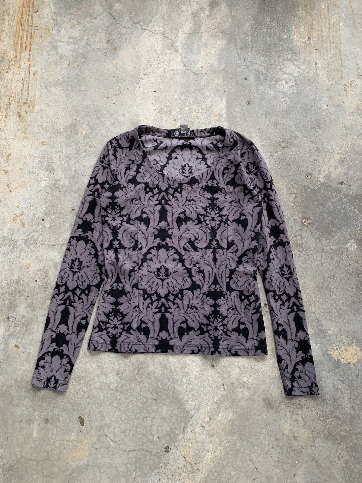 image of Alviero Martini Strechable Flora Long Sleeve Inner Tshirt in Black, Women's (Size Small)